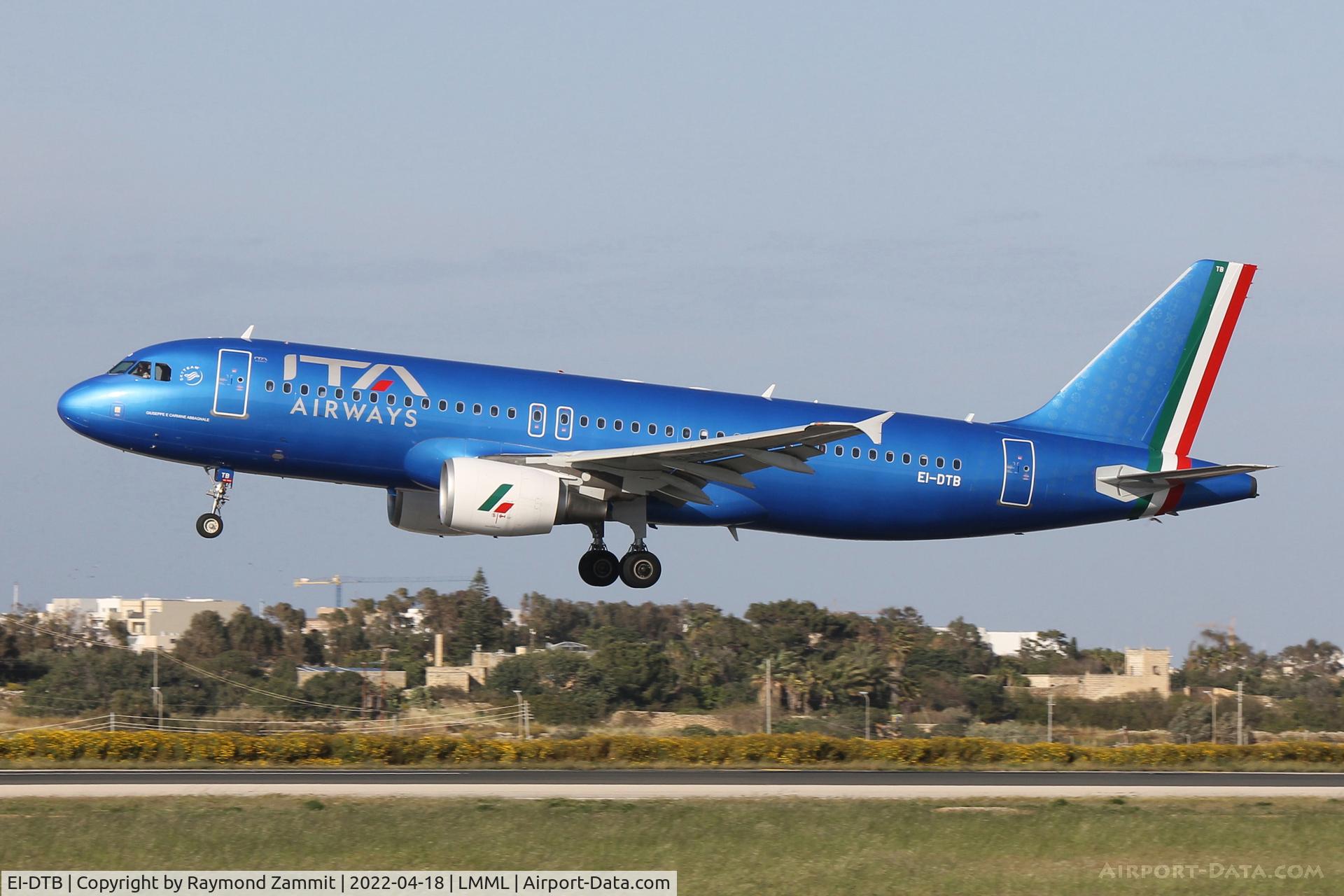 EI-DTB, 2009 Airbus A320-216 C/N 3815, A320 EI-DTB ITA