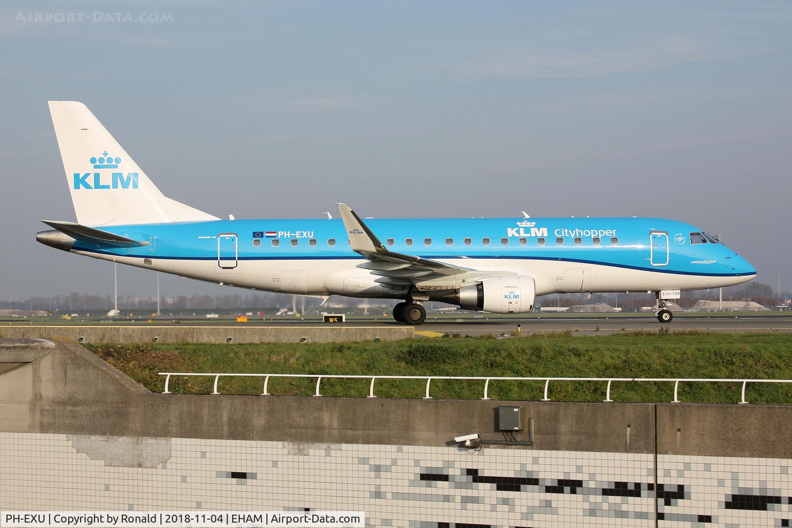 PH-EXU, 2018 Embraer 175STD (ERJ-170-200) C/N 17000708, at spl