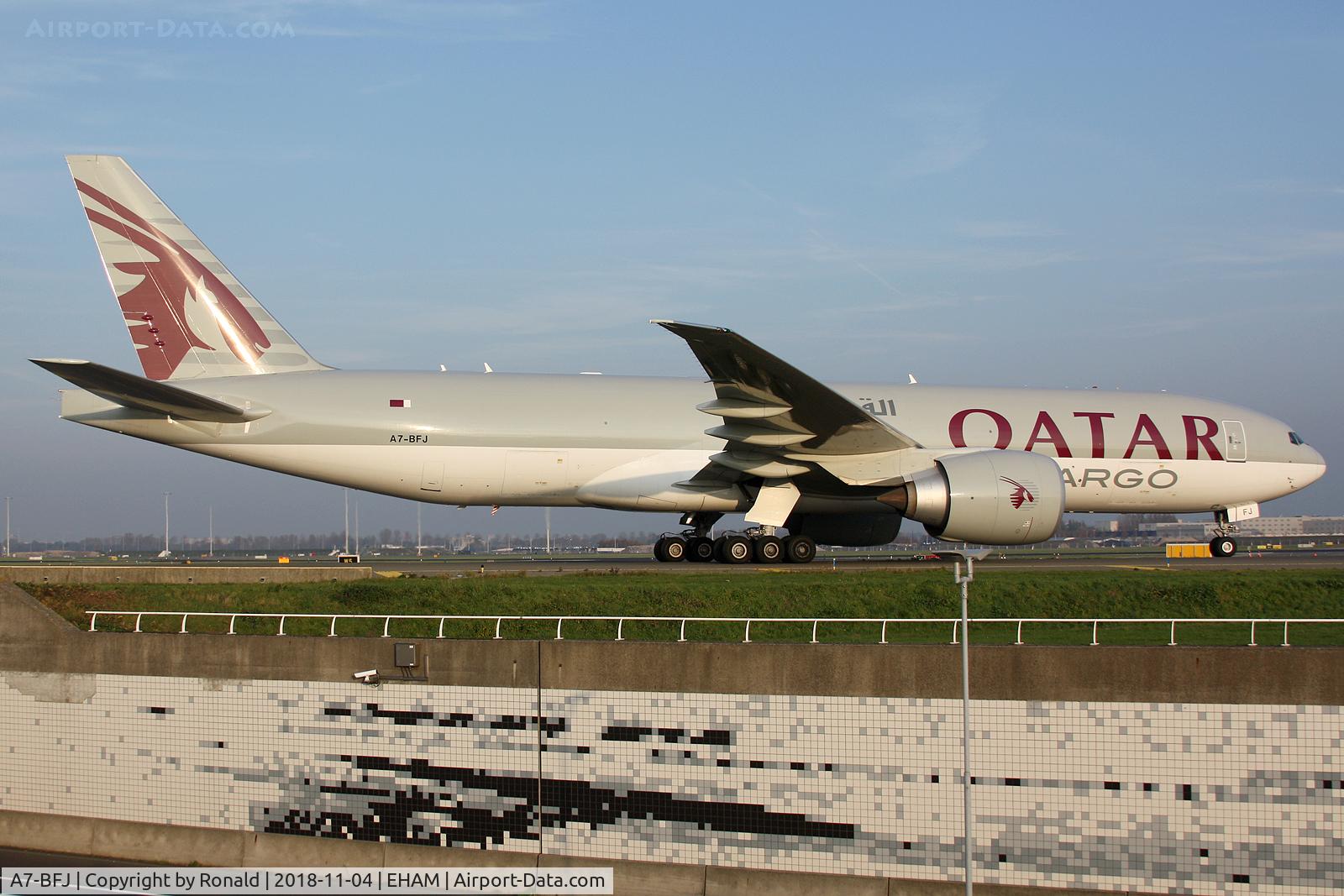 A7-BFJ, 2016 Boeing 777-FDZ C/N 62085, at spl