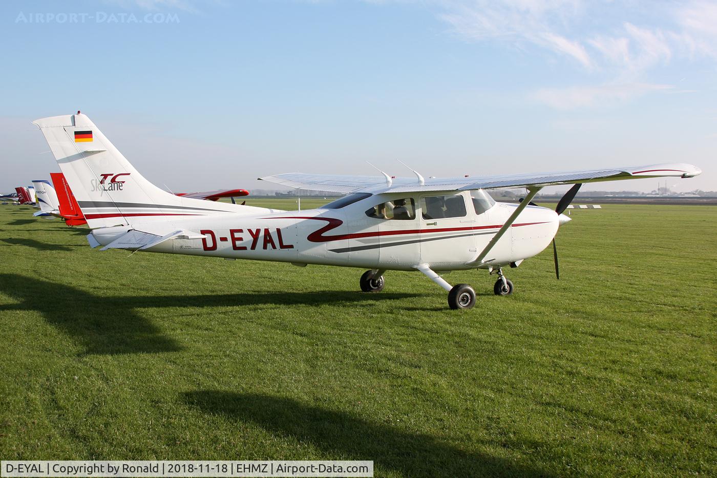 D-EYAL, 2001 Cessna T182T Turbo Skylane C/N T18208095, at ehmz