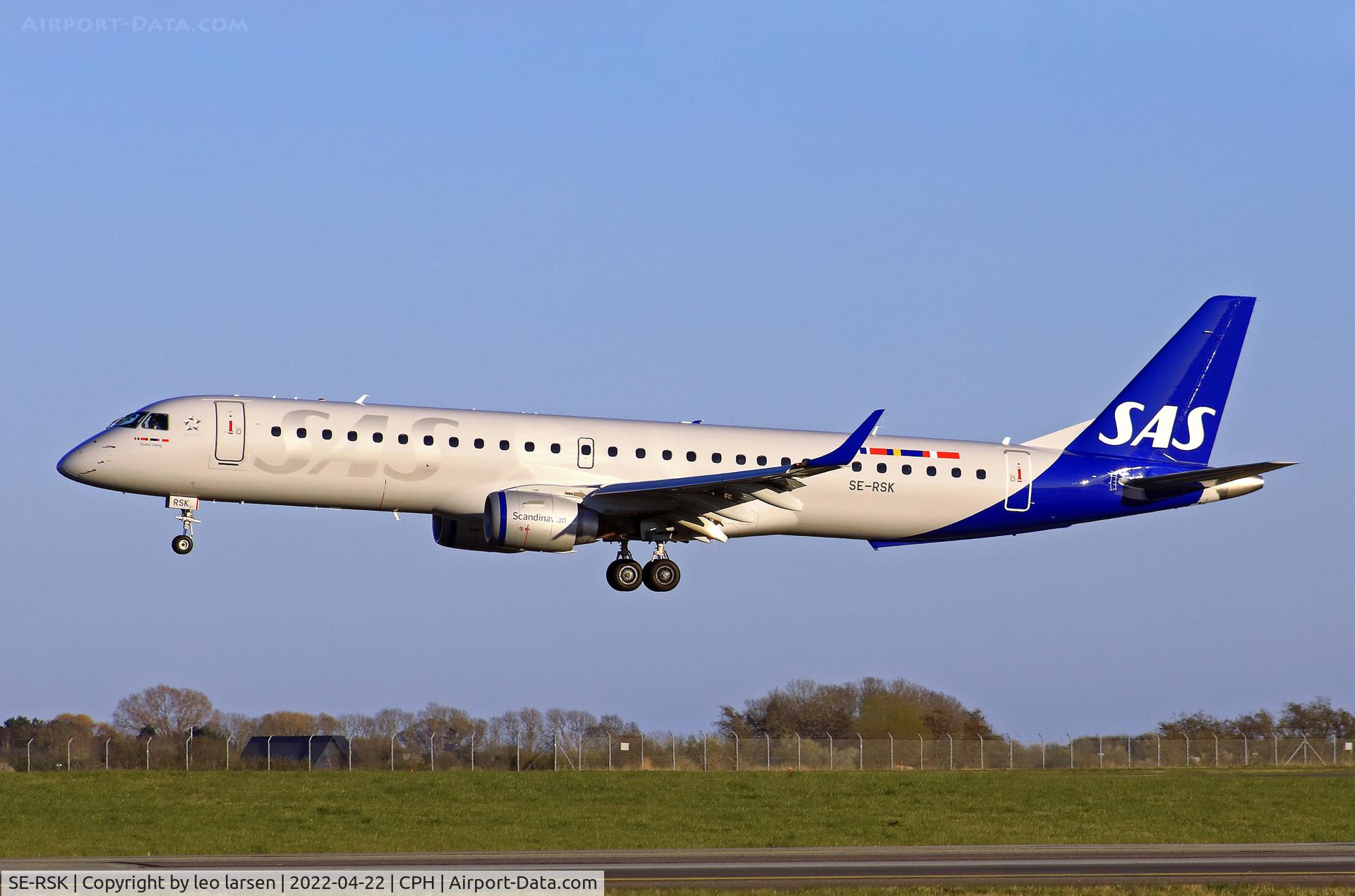 SE-RSK, 2007 Embraer 195LR (ERJ-190-200LR) C/N 19000120, Copenhagen 22.4.2022