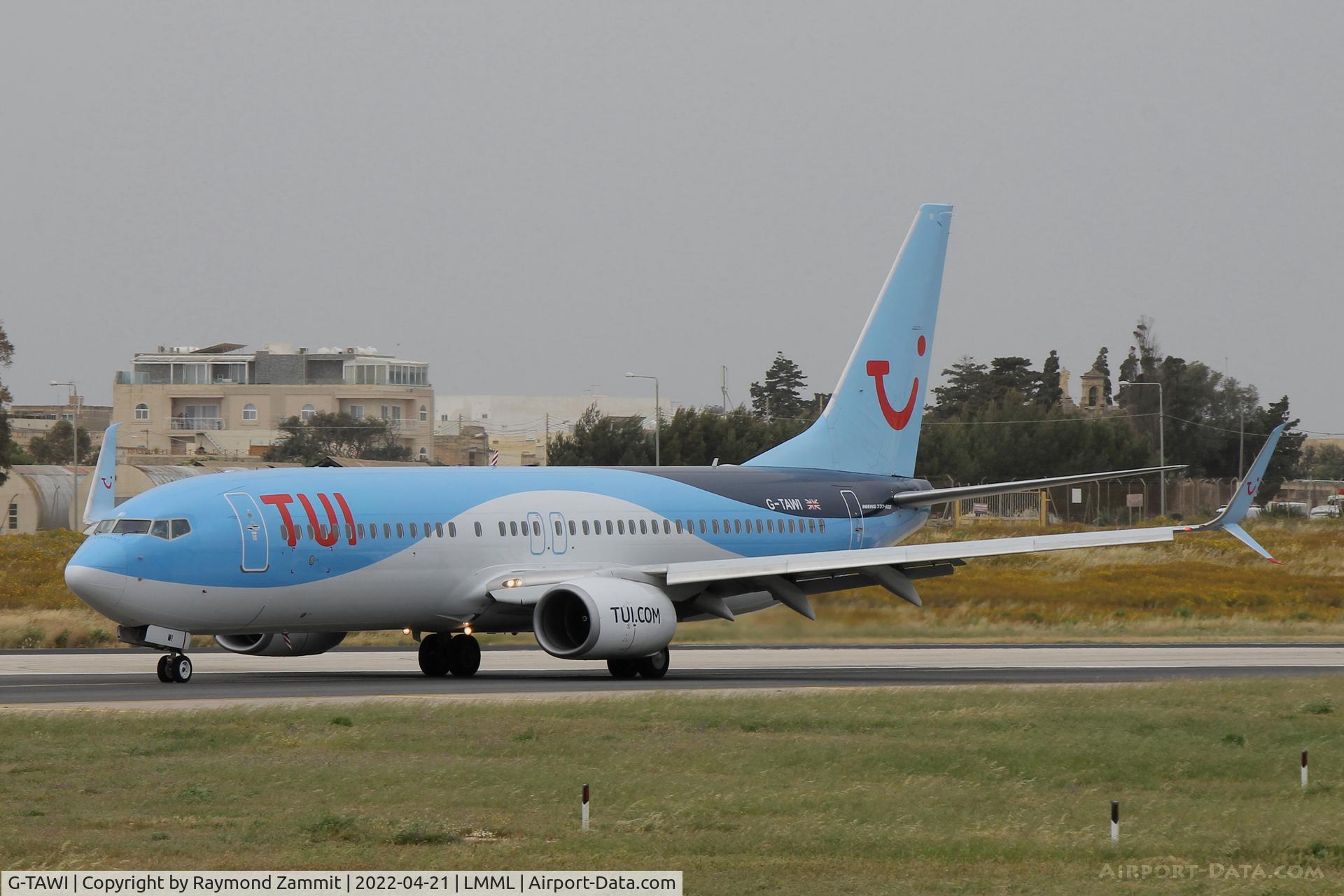 G-TAWI, 2012 Boeing 737-8K5 C/N 37267, B737-800 G-TAWI TUI Airways