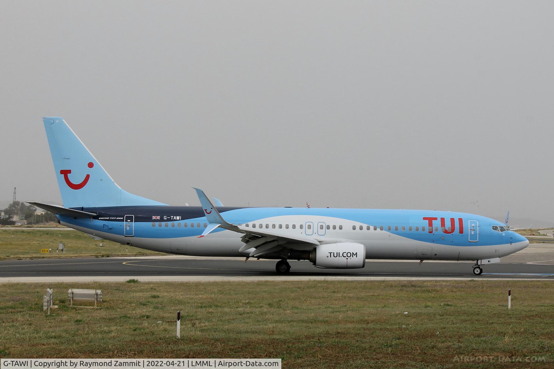 G-TAWI, 2012 Boeing 737-8K5 C/N 37267, B737-800 G-TAWI TUI Airways