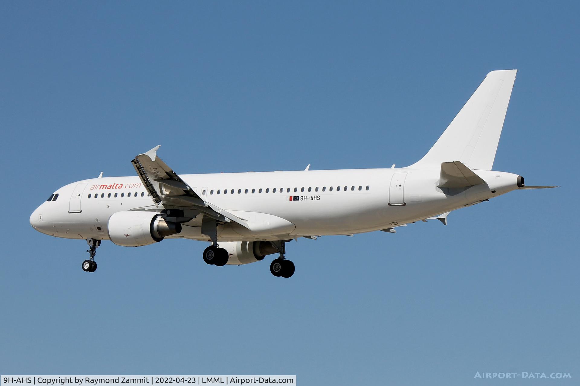9H-AHS, 2012 Airbus A320-214 C/N 5086, A320 9H-AHS Air Malta