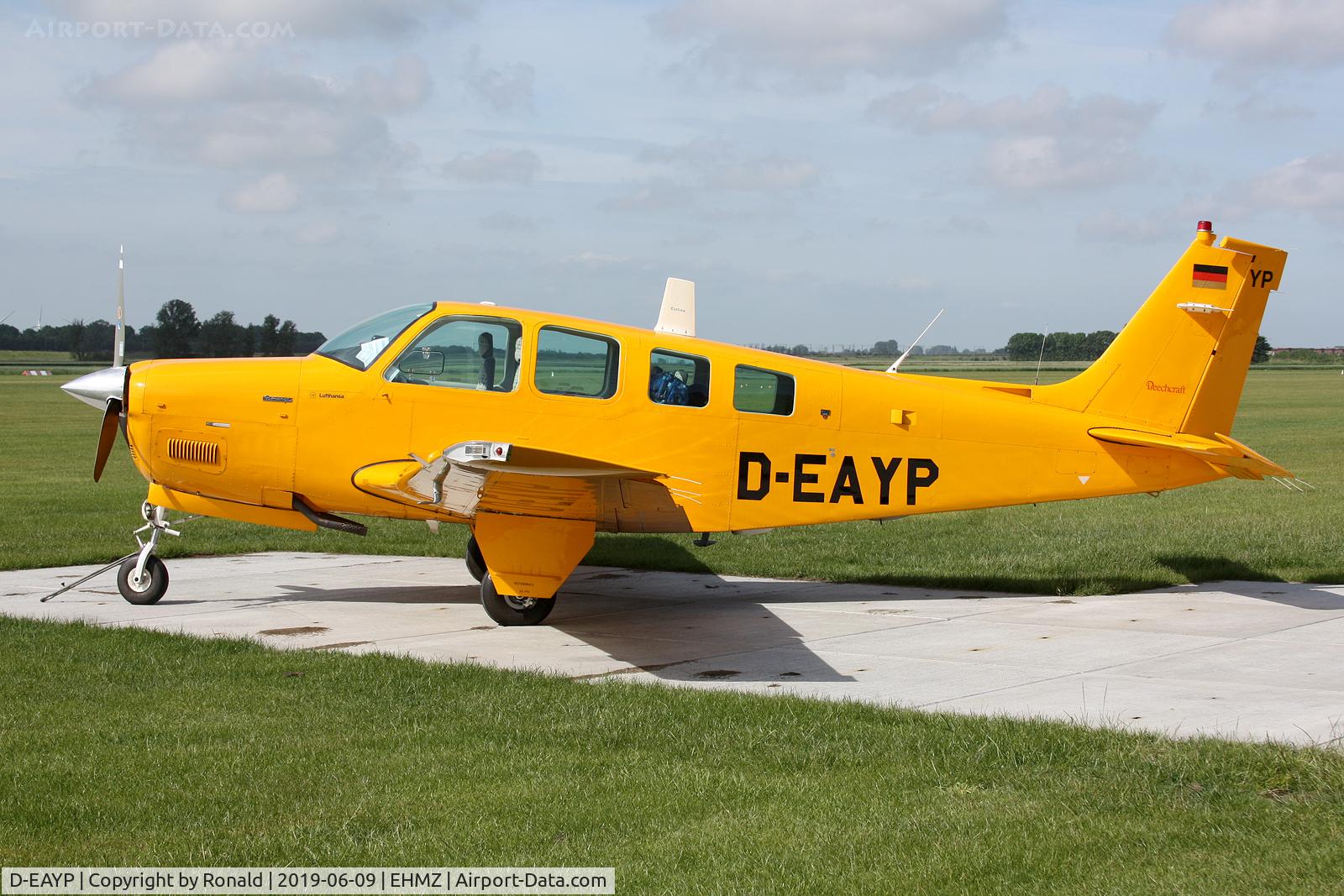 D-EAYP, Beech A36 Bonanza 36 C/N E-2656, at ehmz