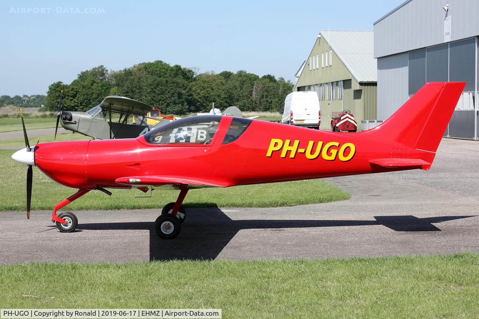 PH-UGO, Pulsar Aircraft Pulsar Series III C/N P9801-0548, at ehmz