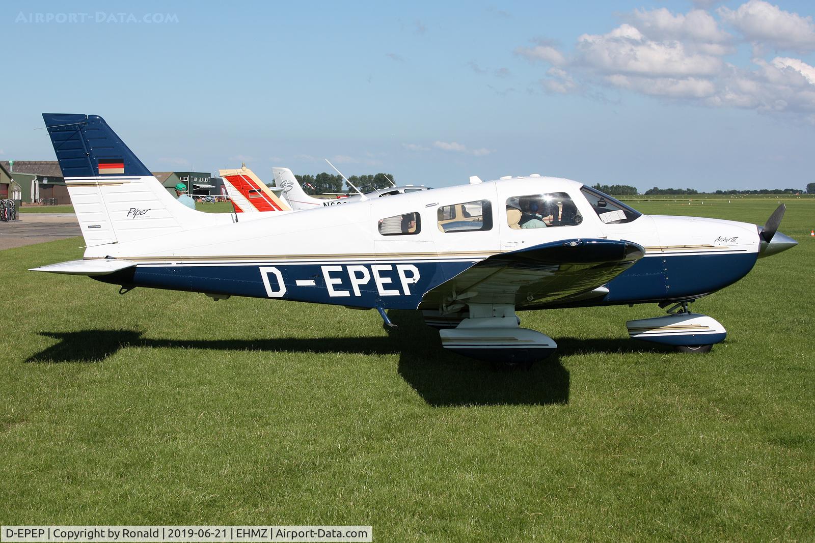 D-EPEP, 2016 Piper PA-28-181 C/N 2890217, at ehmz