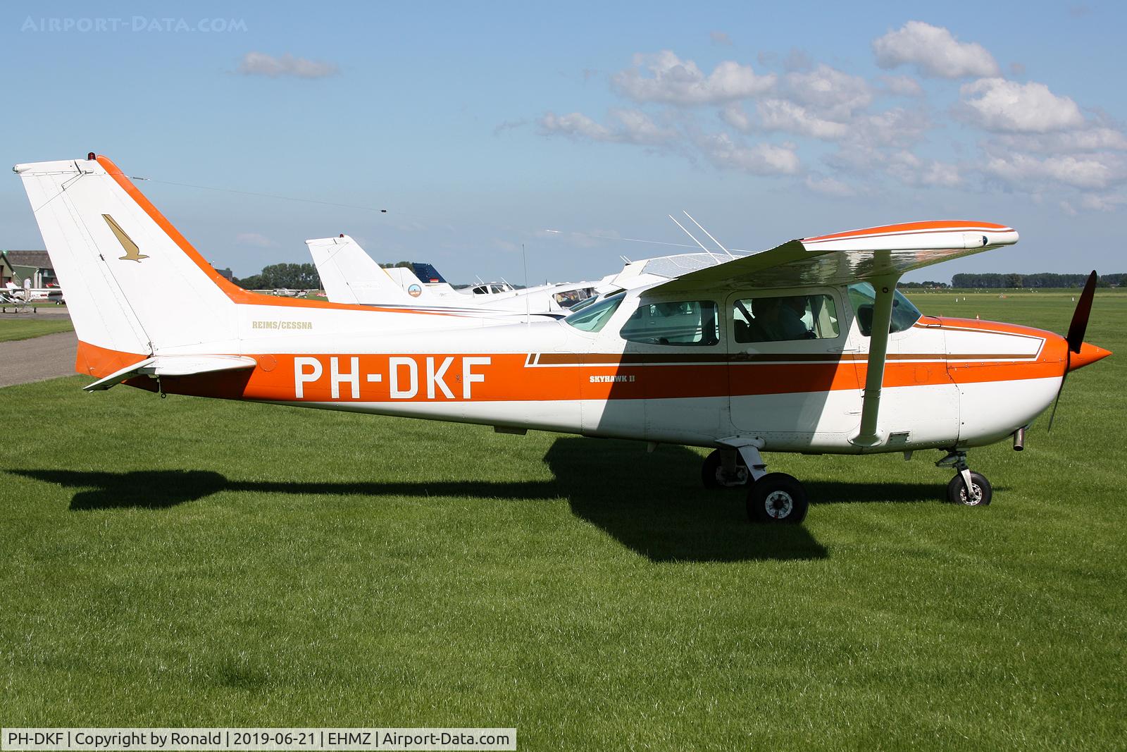 PH-DKF, 1981 Reims F172P C/N 2124, at ehmz
