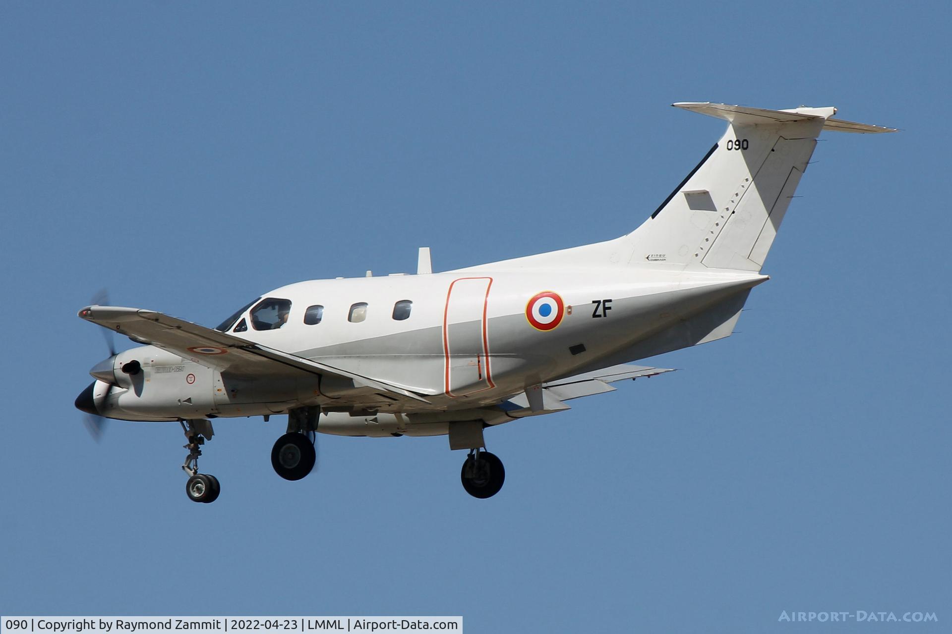 090, Embraer EMB-121AA Xingu C/N 121090, Embraer EMB-121 Xingu 090/XF French Air Force