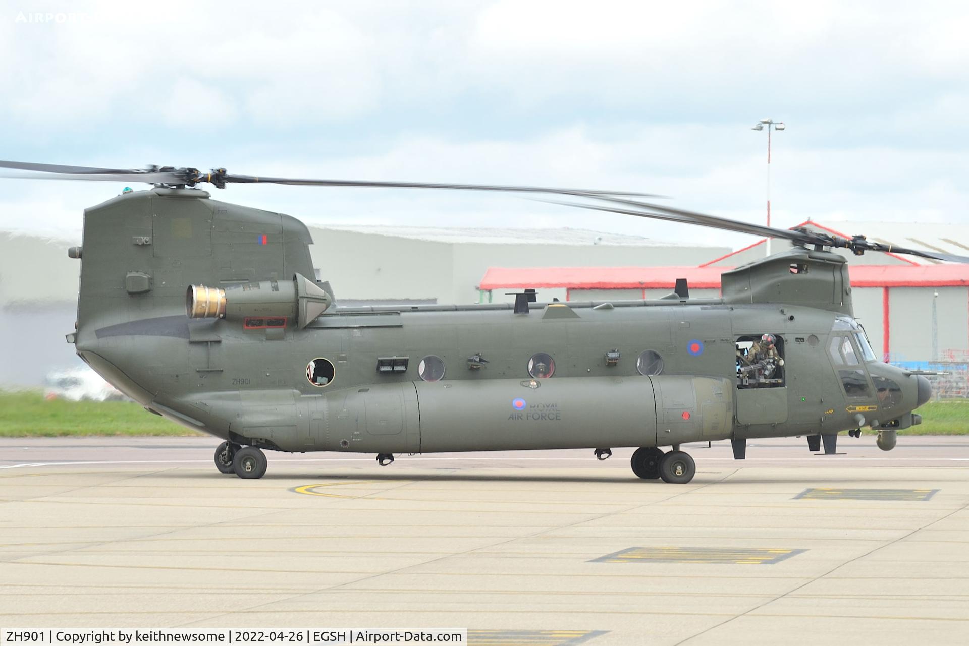 ZH901, 1998 Boeing Chinook HC.5 C/N M4480, Arriving at Norwich for late evening fuel stop.
