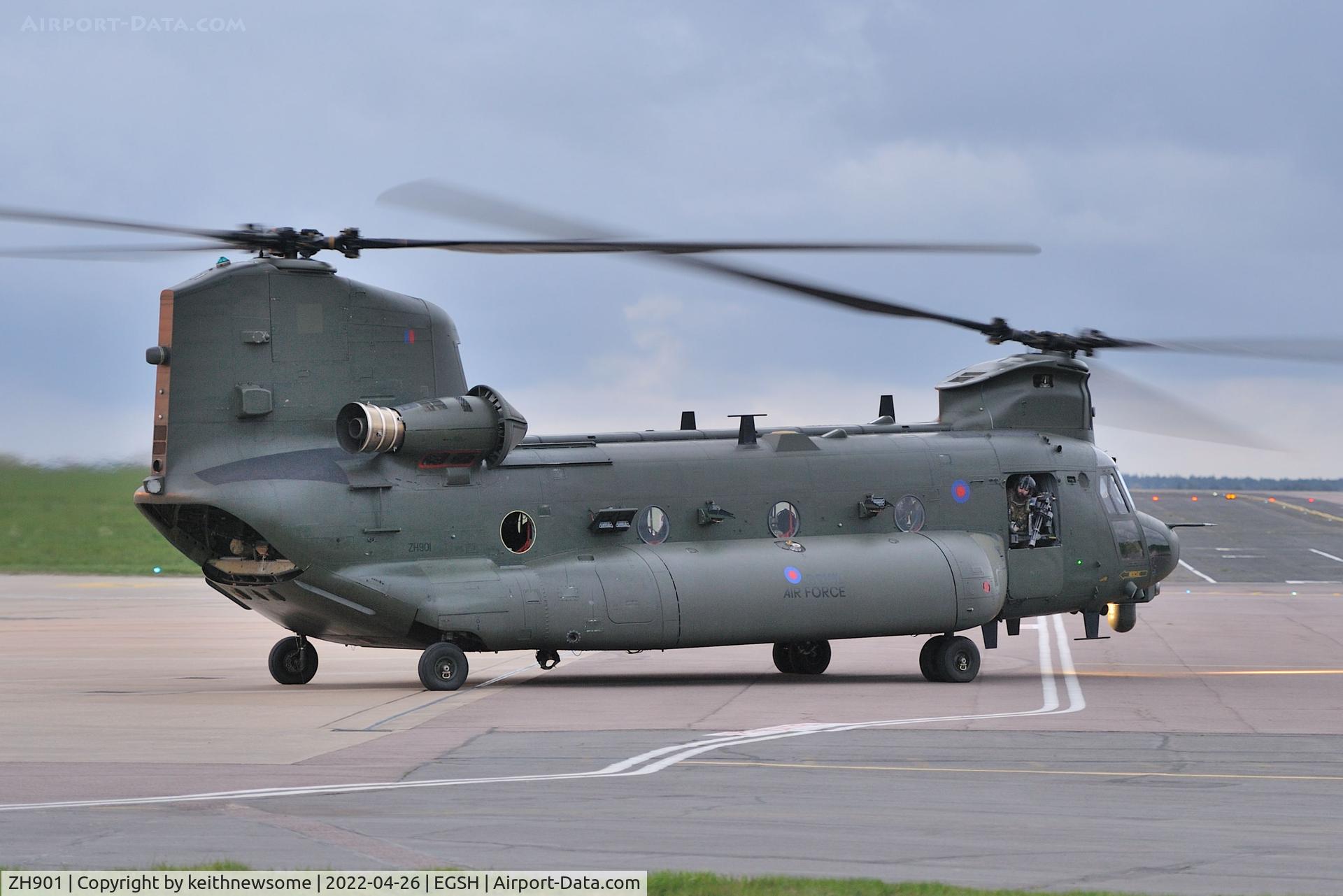 ZH901, 1998 Boeing Chinook HC.5 C/N M4480, Leaving Norwich following late evening fuel stop.