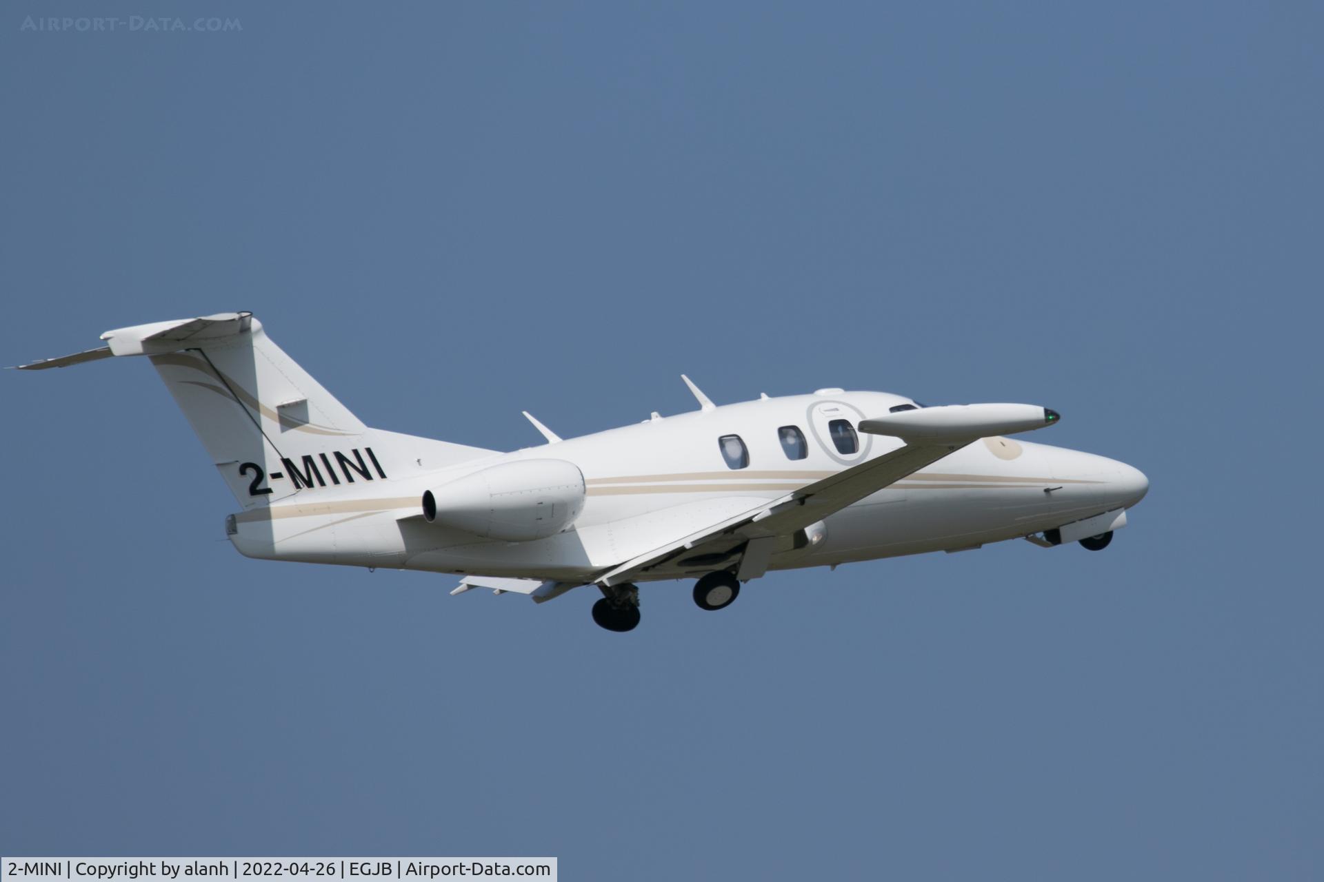 2-MINI, 2008 Eclipse Aviation Corp EA500 C/N 000198, Departing Guernsey