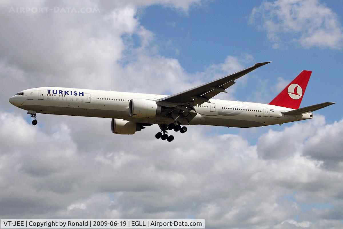 VT-JEE, 2007 Boeing 777-35R/ER C/N 35164, at lhr