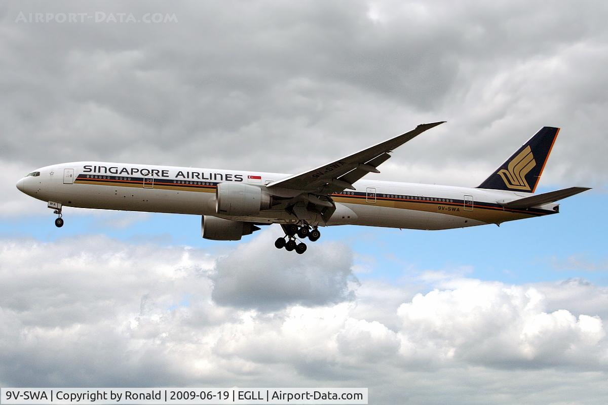 9V-SWA, 2006 Boeing 777-312/ER C/N 34568, at lhr