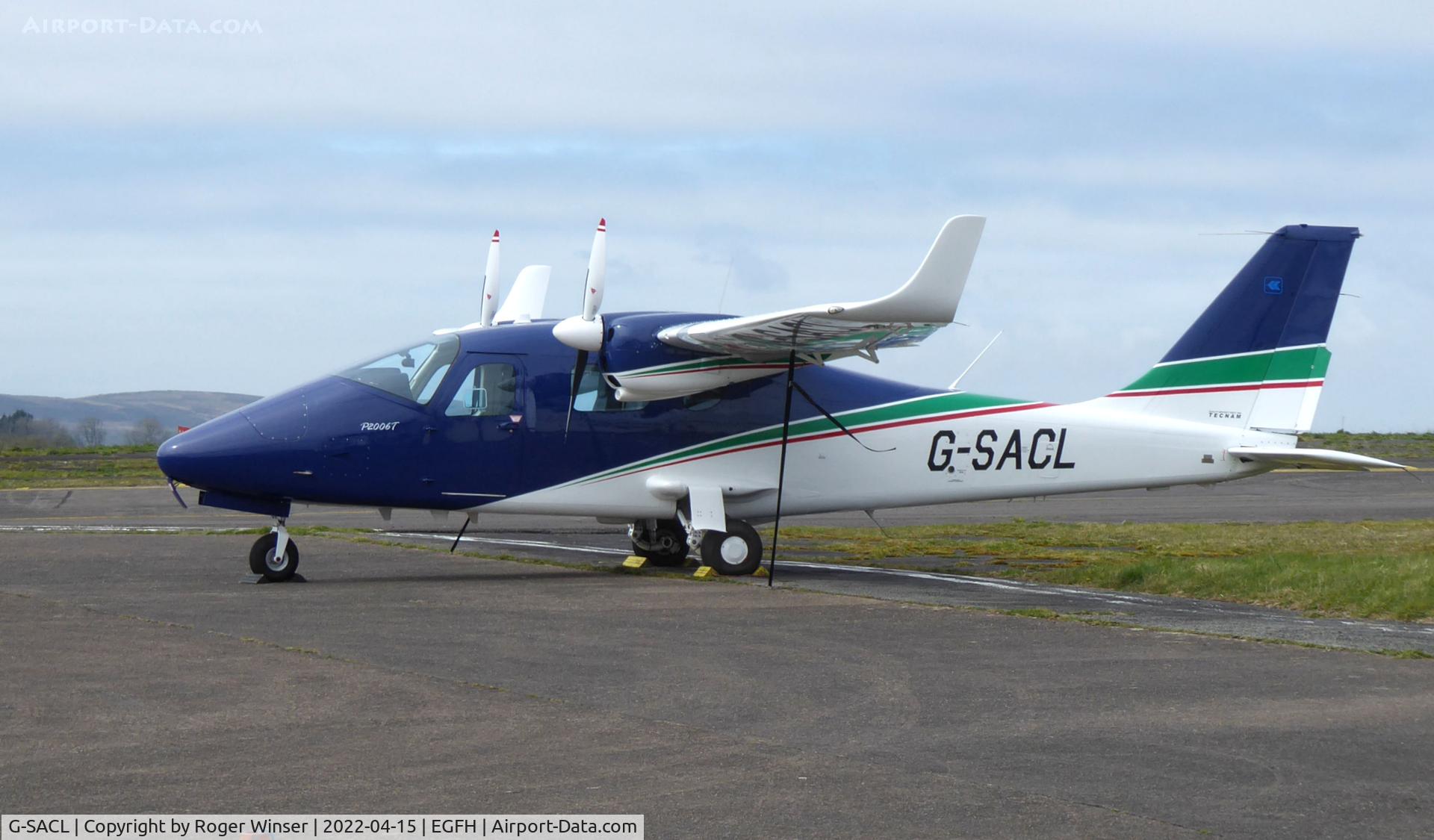 G-SACL, 2016 Tecnam P-2006T C/N 152, Resident Tecnam P-2006T.