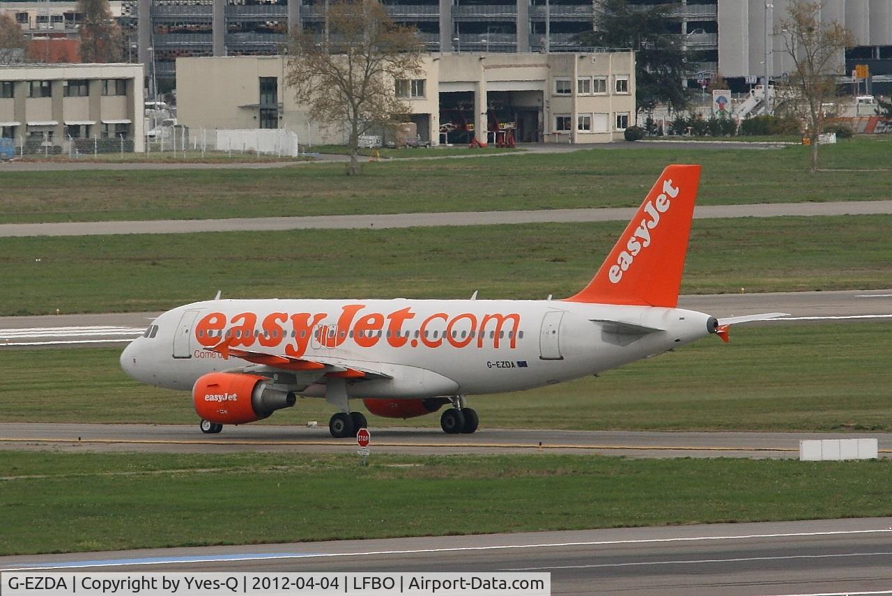 G-EZDA, 2008 Airbus A319-111 C/N 3413, Airbus A319-111, Taxiing, Toulouse-Blagnac Airport (LFBO-TLS)