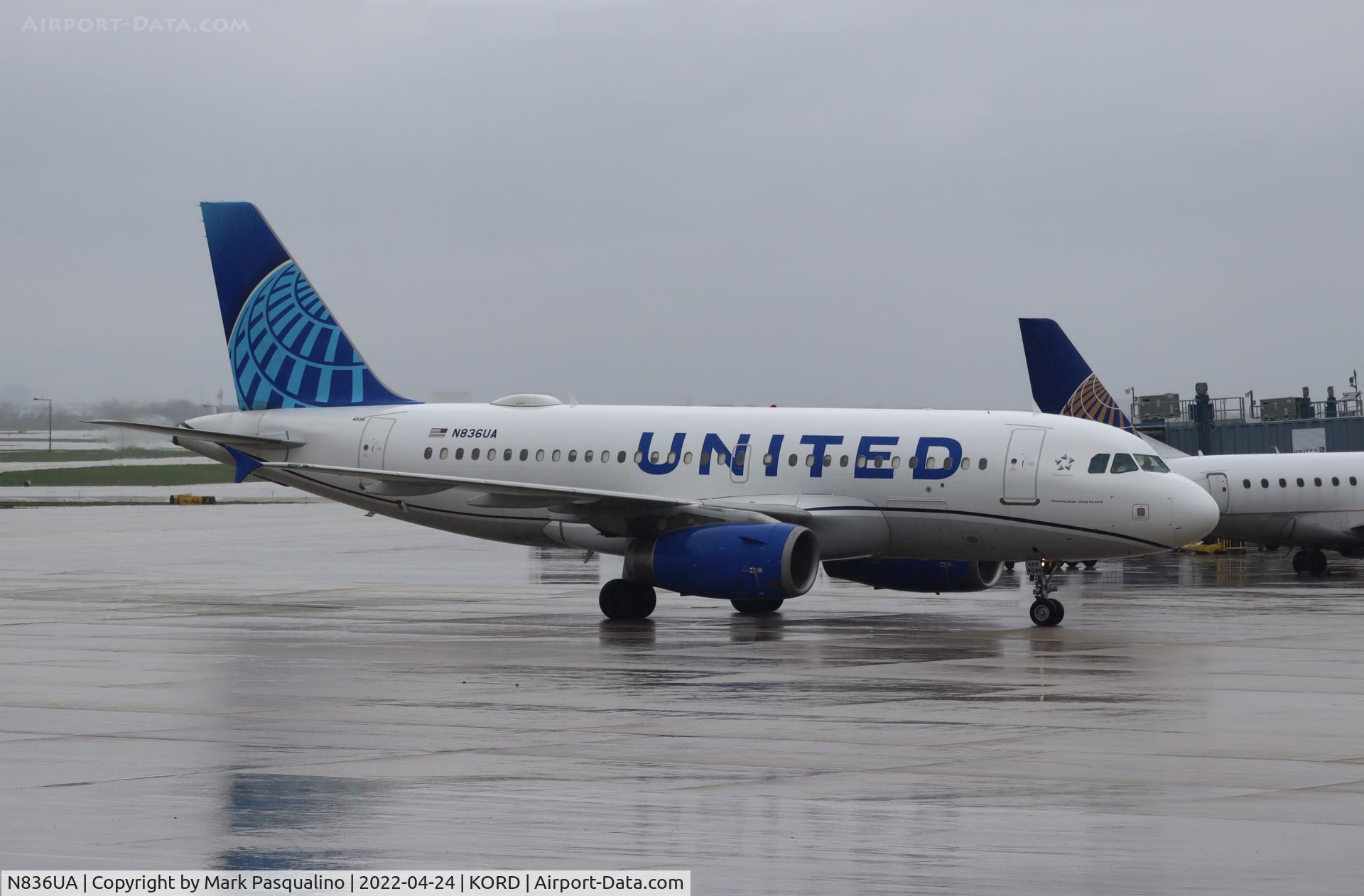 N836UA, 2001 Airbus A319-131 C/N 1460, Airbus  A319-131