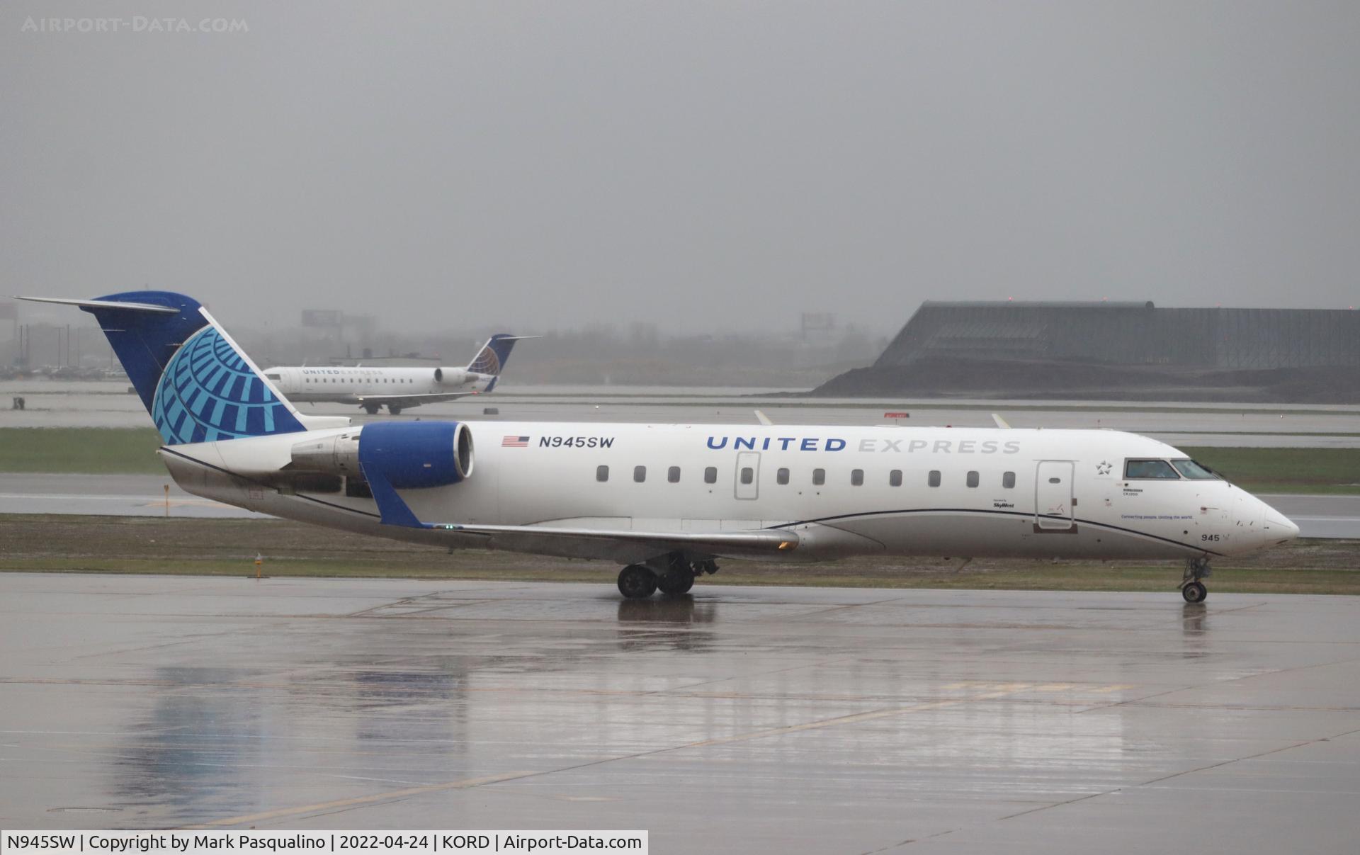 N945SW, 2003 Bombardier CRJ-200LR (CL-600-2B19) C/N 7770, CL-600-2B19