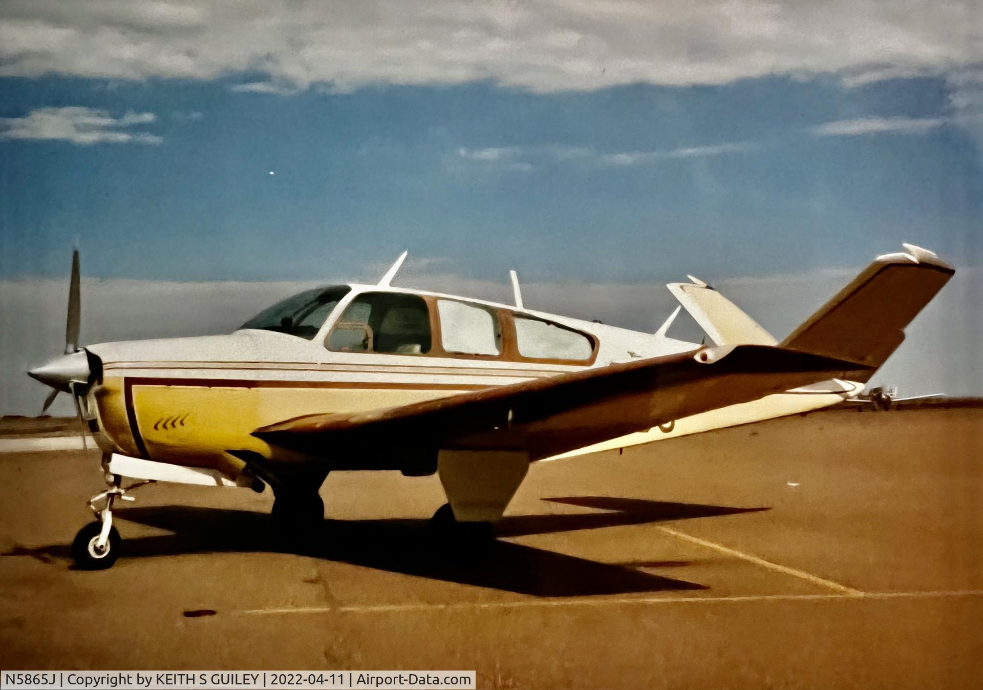 N5865J, 1965 Beech S35 Bonanza C/N D-7864, Beech Bonanza N5865J.
Photos taken by me from a period in the mid-1980's when my dad owned it.