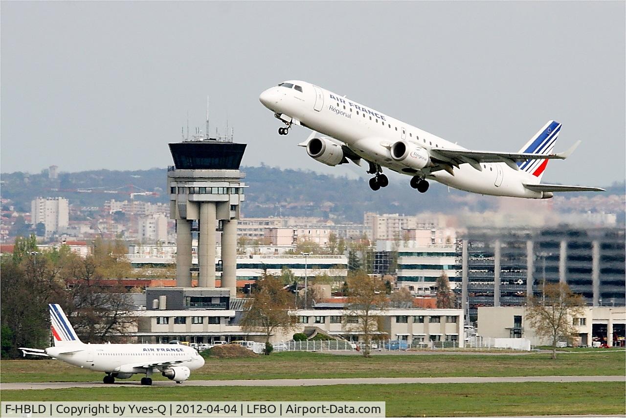 F-HBLD, 2007 Embraer 190LR (ERJ-190-100LR) C/N 19000113, Embraer 190LR, Take off Rwy 32L, Toulouse Blagnac Airport (LFBO-TLS)