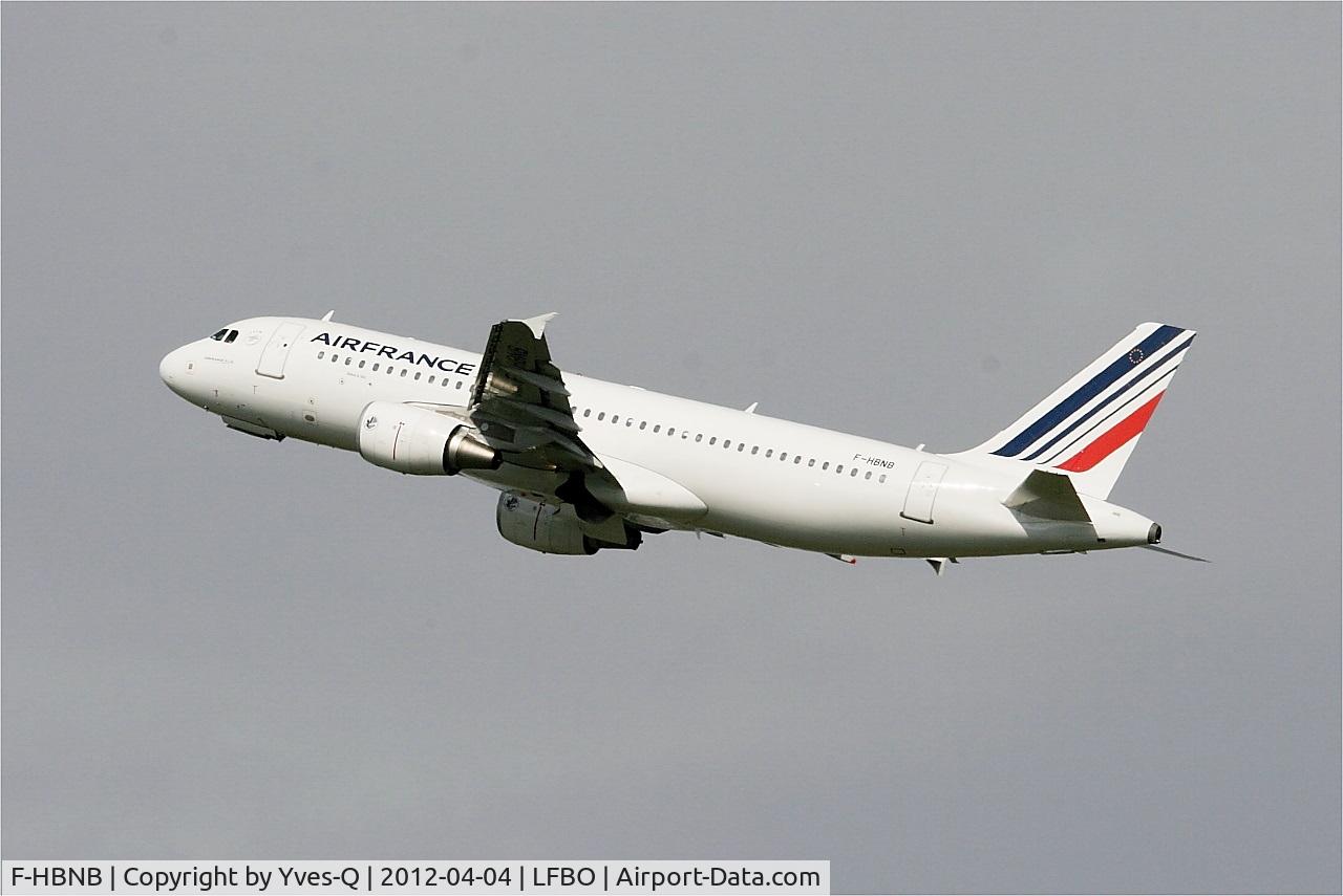 F-HBNB, 2010 Airbus A320-214 C/N 4402, Airbus A320-214, Take off Rwy 32L, Toulouse Blagnac Airport (LFBO-TLS)