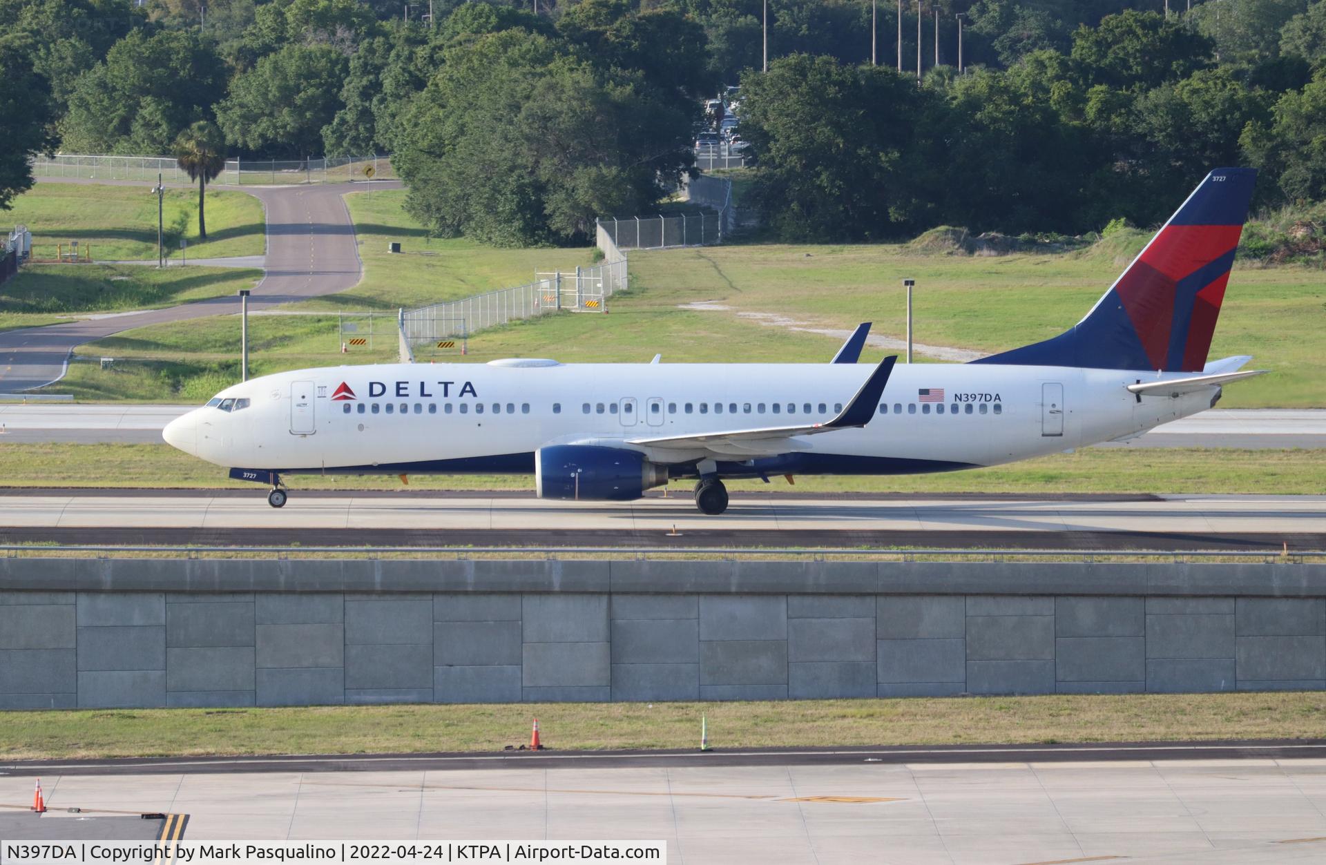 N397DA, 2000 Boeing 737-832 C/N 30537, Boeing 737-832