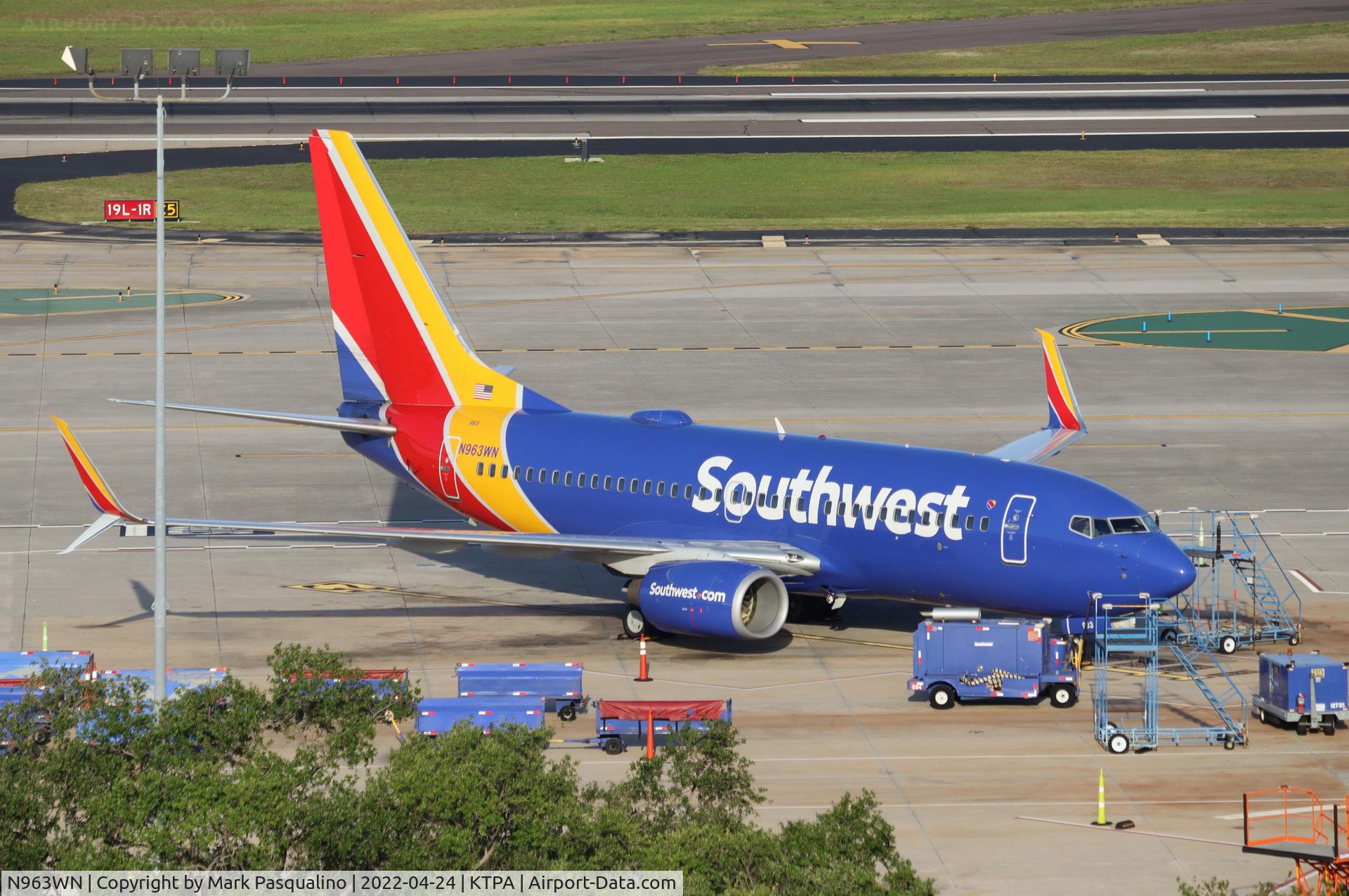 N963WN, 2011 Boeing 737-7H4 C/N 36676, Boeing 737-7H4