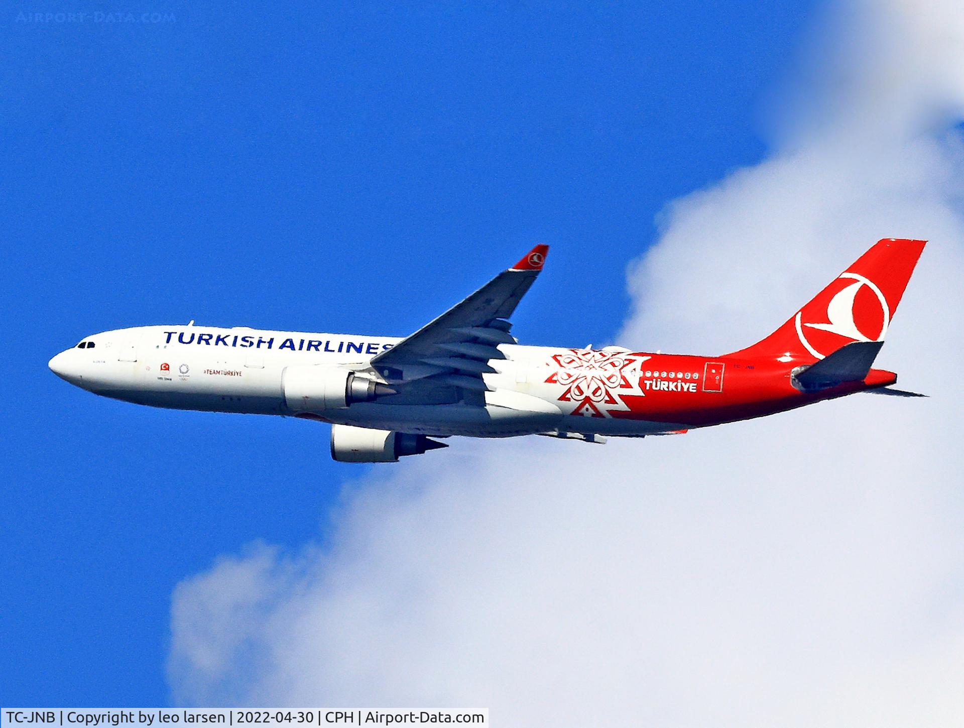TC-JNB, 2005 Airbus A330-204 C/N 704, Copenhagen 30.4.2022