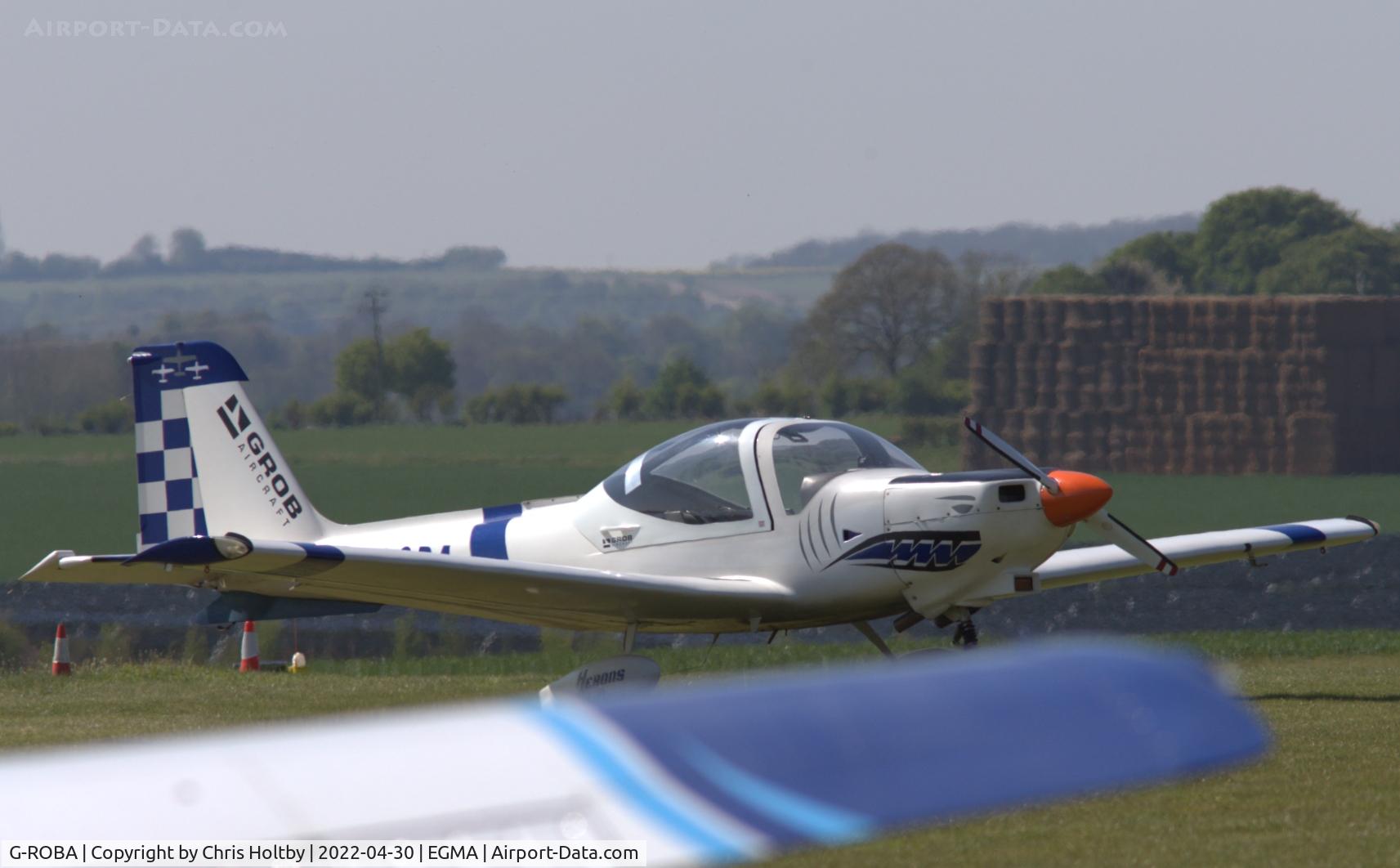 G-ROBA, 1994 Grob G-115D-2 C/N 82011, At Fowlmere Airfield, Cambs.