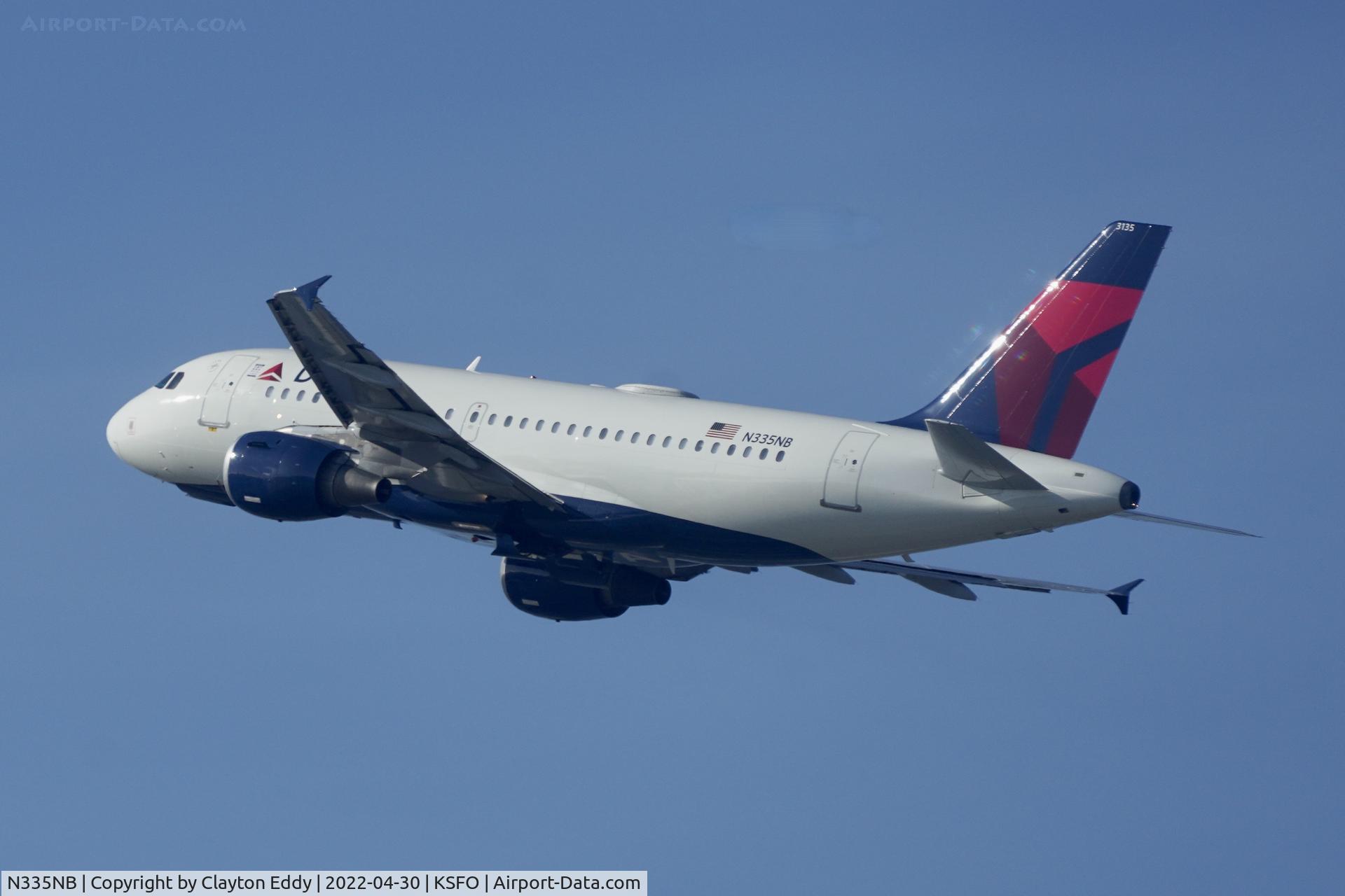 N335NB, 2002 Airbus A319-114 C/N 1662, SFO 2022.