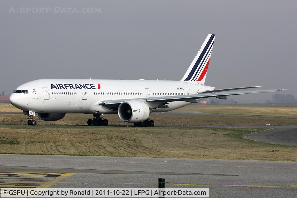 F-GSPU, 2002 Boeing 777-228/ER C/N 32309, at cdg