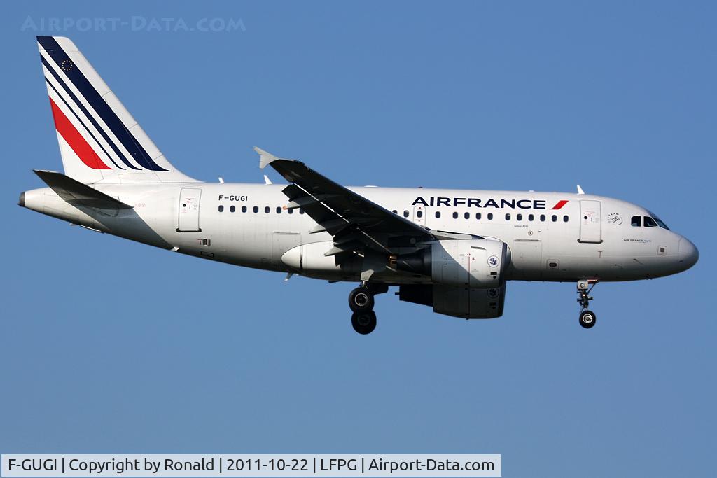 F-GUGI, 2004 Airbus A318-111 C/N 2350, at cdg
