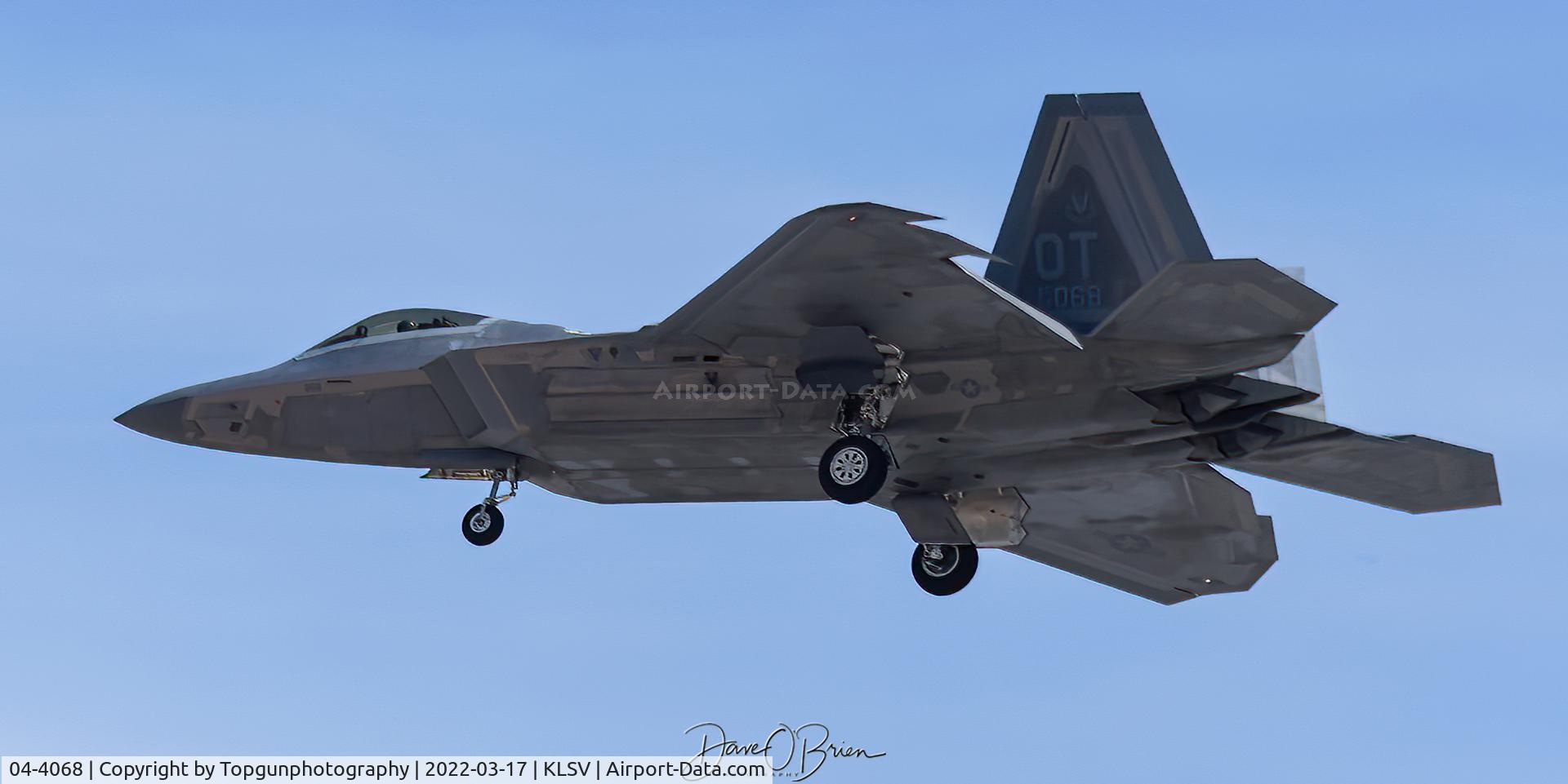 04-4068, 2004 Lockheed Martin F-22A Raptor C/N 4068, CAJUN3 short final