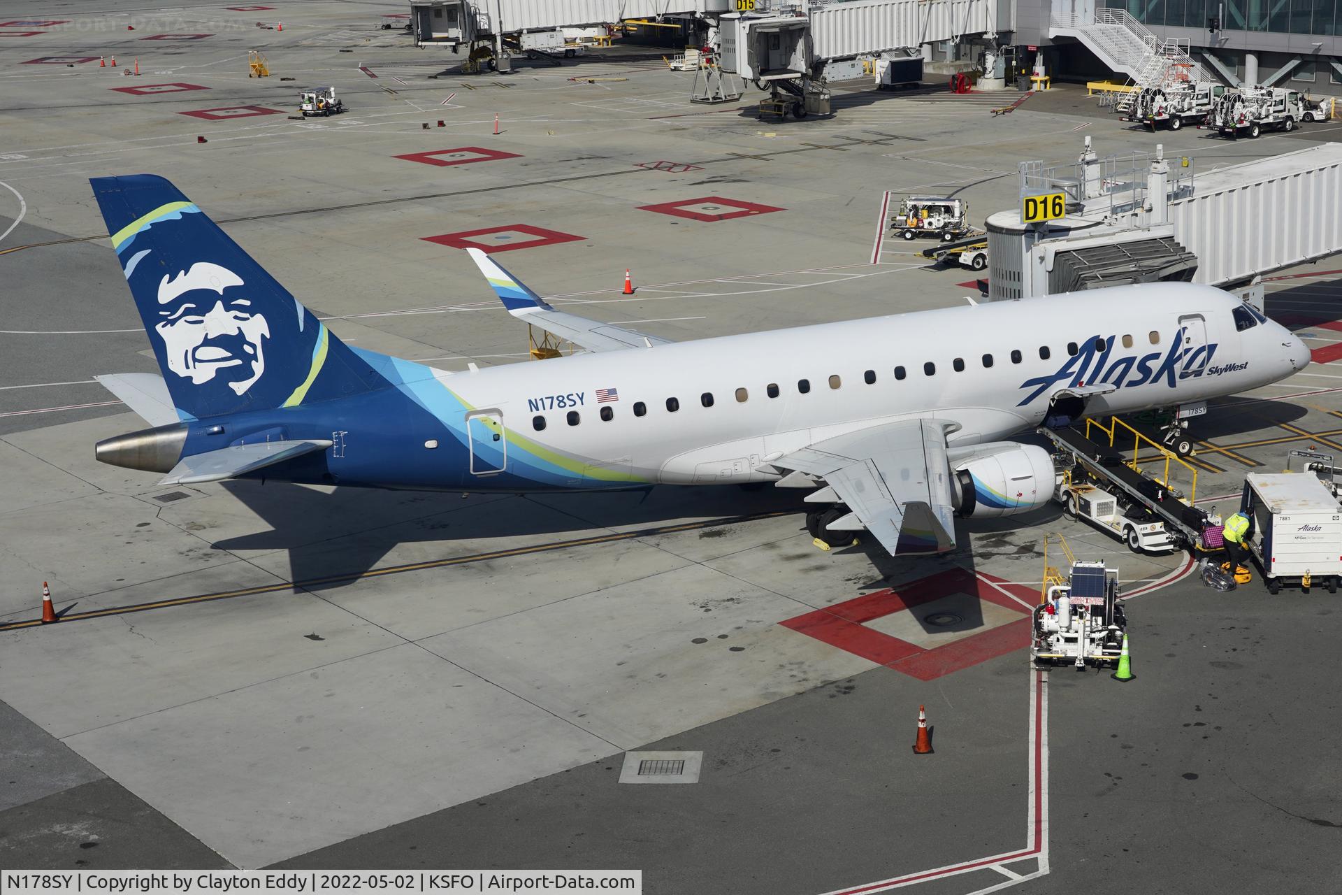N178SY, 2016 Embraer 175LR (ERJ-170-200LR) C/N 17000555, SFO 2022