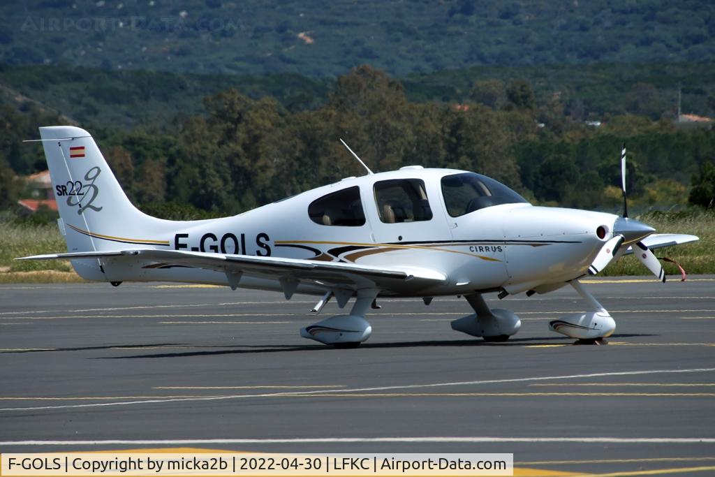 F-GOLS, 2005 Cirrus SR22 G2 C/N 1330, Parked