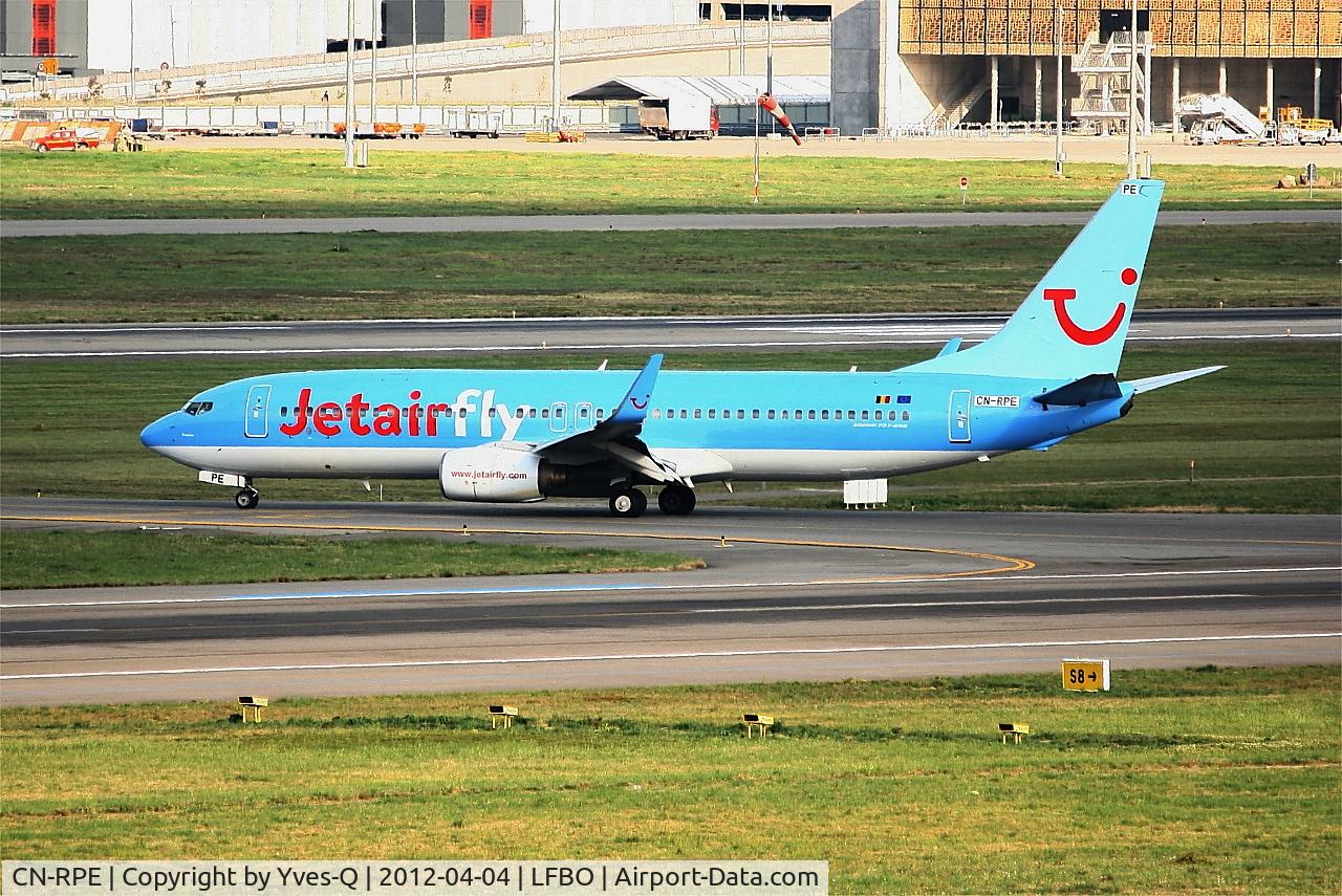 CN-RPE, 1999 Boeing 737-8K5 C/N 27990, Boeing 737-8K5, Taxiing, Toulouse Blagnac Airport (LFBO-TLS)