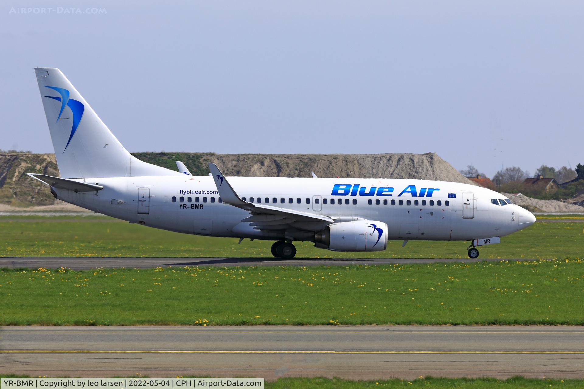 YR-BMR, 2003 Boeing 737-7K2 C/N 33465, Copenhagen 4.5.2022
