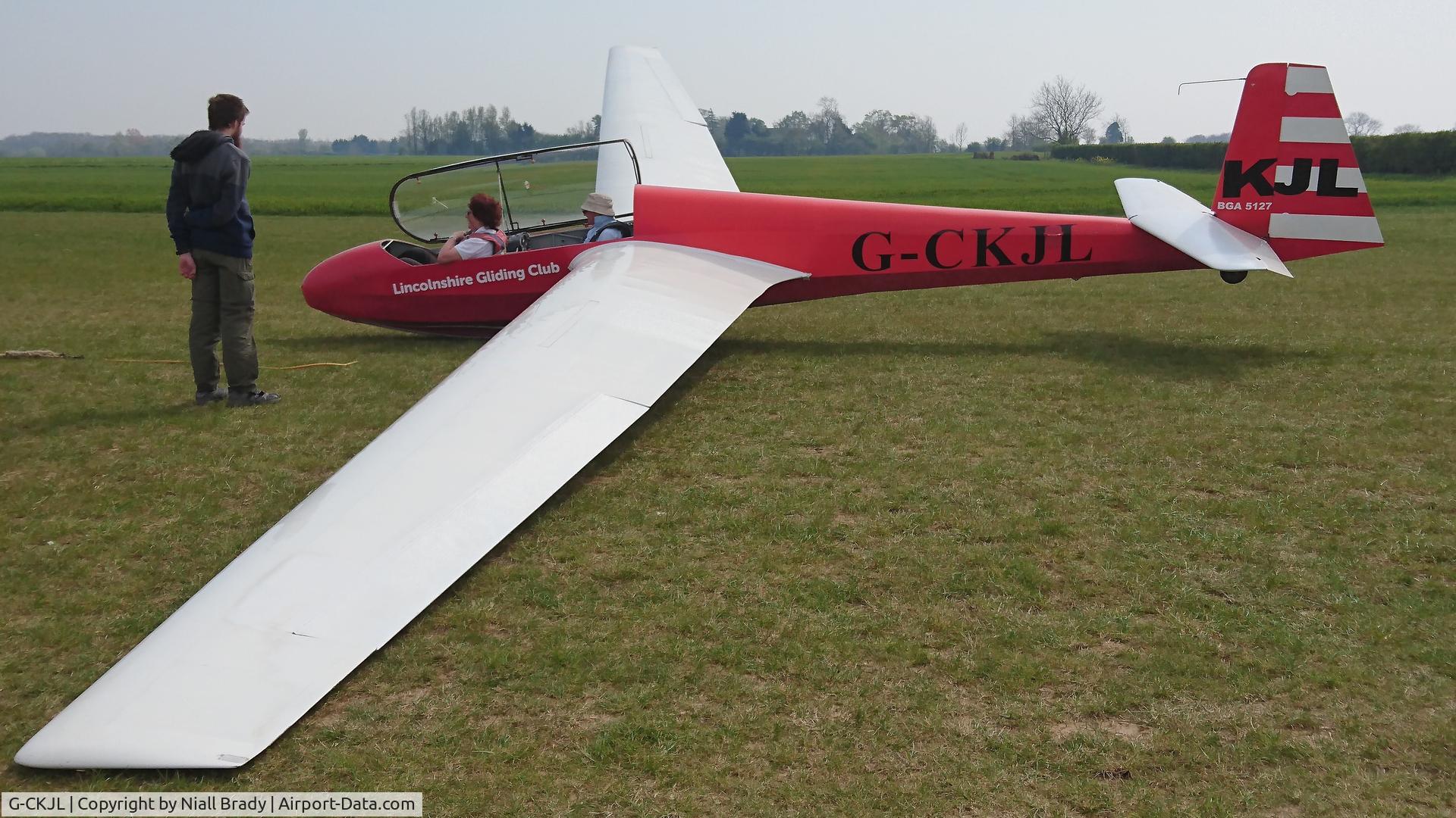 G-CKJL, 1974 Schleicher ASK-13 C/N 13468, The favoured workhorse of Lincolnshire Gliding Club.
