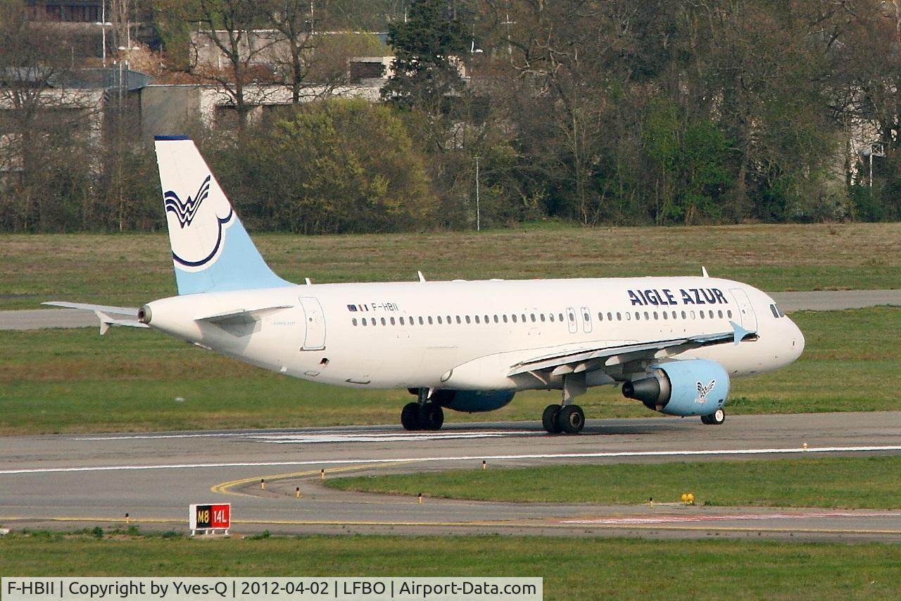 F-HBII, 2009 Airbus A320-214 C/N 3852, Airbus A320-214, Ready to take off rwy 14L, Toulouse-Blagnac Airport (LFBO-TLS)