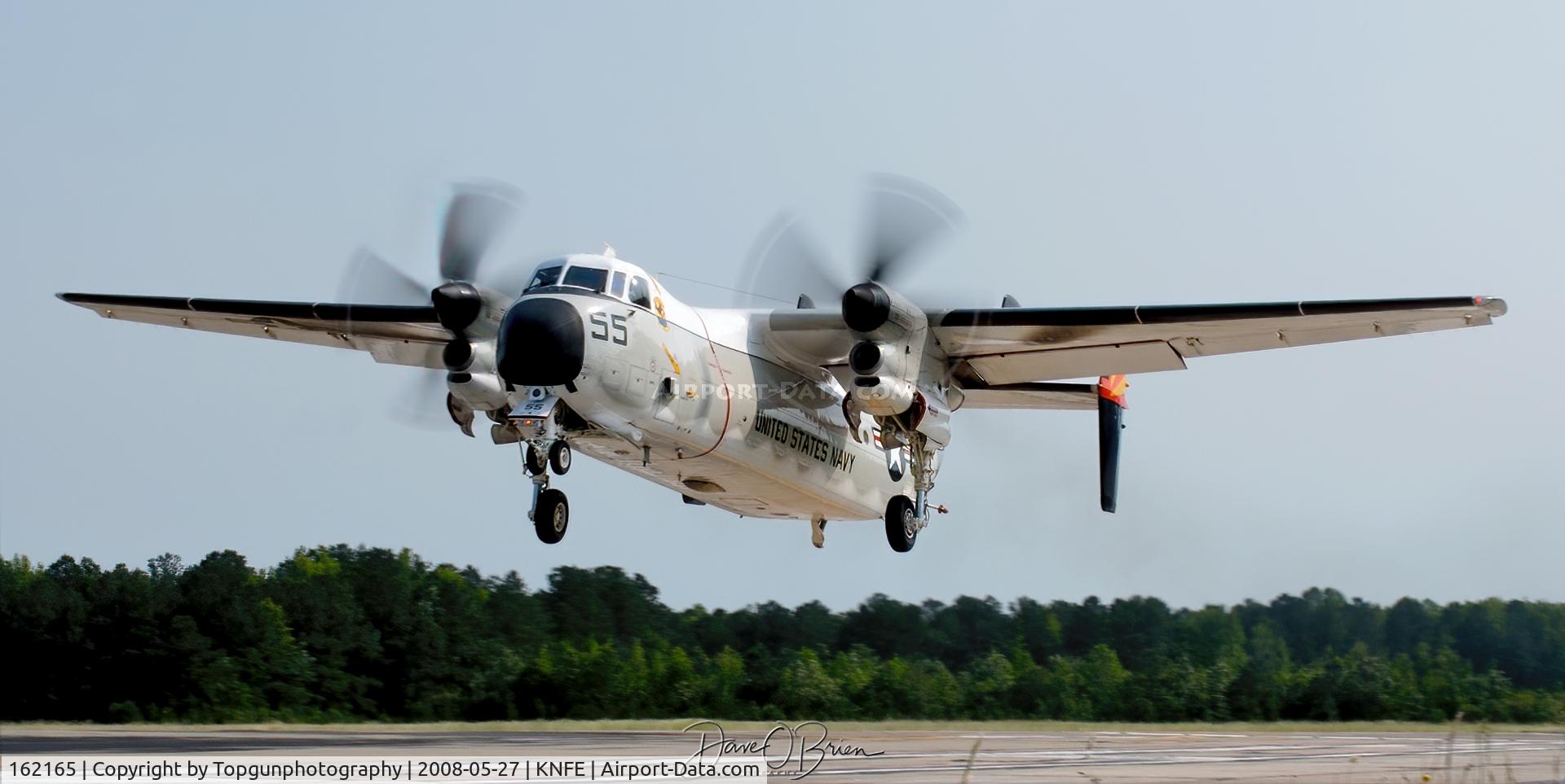 162165, Grumman C-2A Greyhound C/N 45, C-2 working the pattern at NALF Fentress