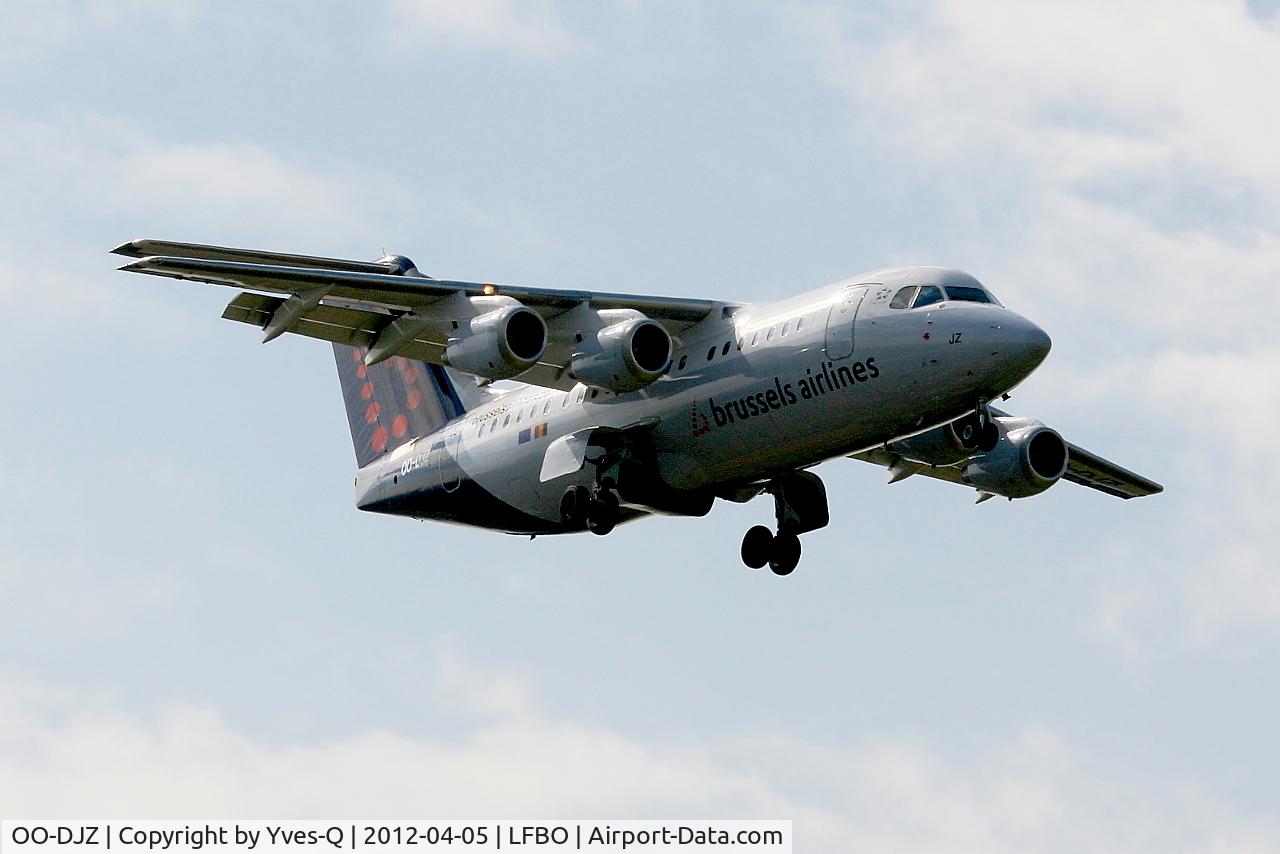 OO-DJZ, 1997 British Aerospace Avro 146-RJ85 C/N E.2305, BAE Systems RJ85, On final Rwy 32L, Toulouse Blagnac Airport (LFBO-TLS)