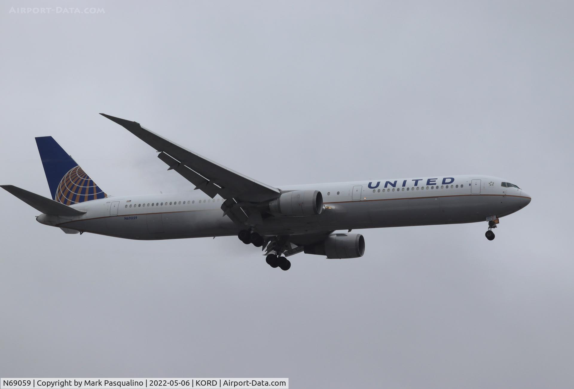 N69059, 2002 Boeing 767-424/ER C/N 29454, Boeing 767-424/ER