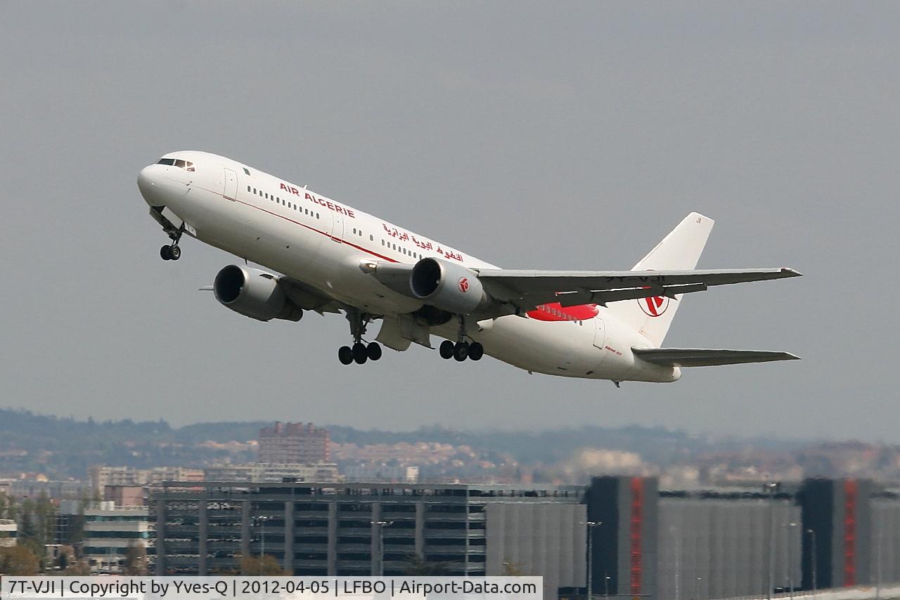 7T-VJI, 1990 Boeing 767-3D6 C/N 24768, Boeing 767-3D6, Take off rwy 32L, Toulouse Blagnac Airport (LFBO-TLS)