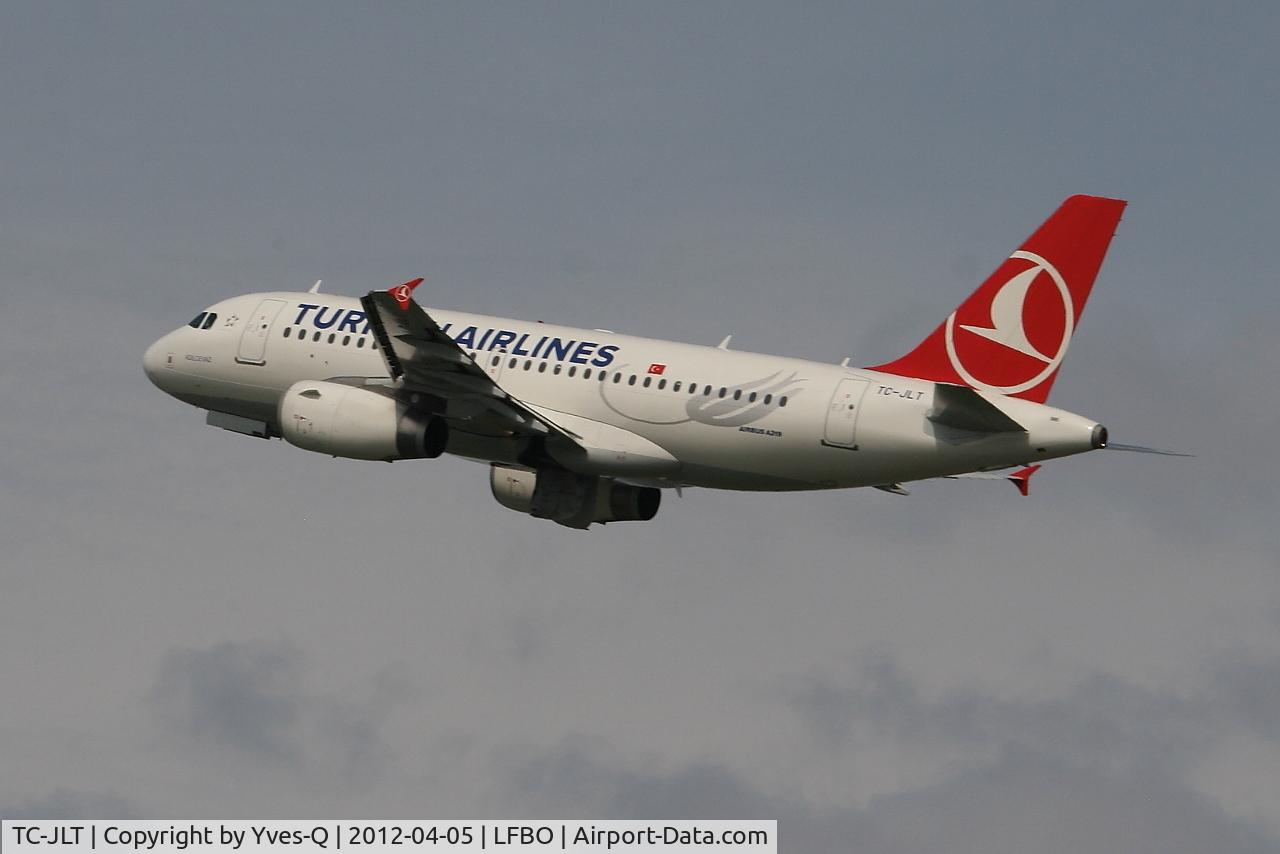 TC-JLT, 2011 Airbus A319-132 C/N 4665, Airbus A319-132, Climbing from rwy 32L, Toulouse Blagnac Airport (LFBO-TLS)