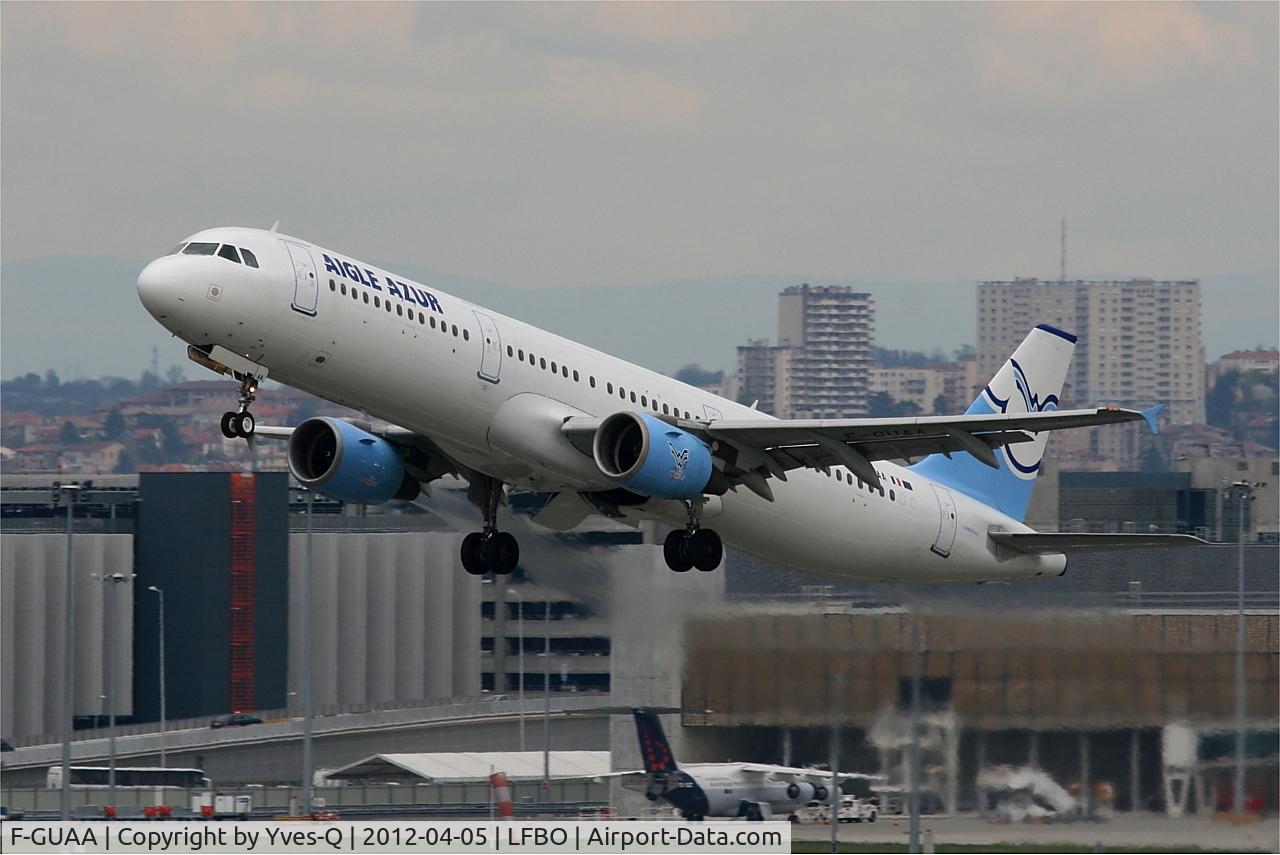 F-GUAA, 1998 Airbus A321-211 C/N 808, Airbus A321-211, Take off rwy 32L, Toulouse Blagnac Airport (LFBO-TLS)