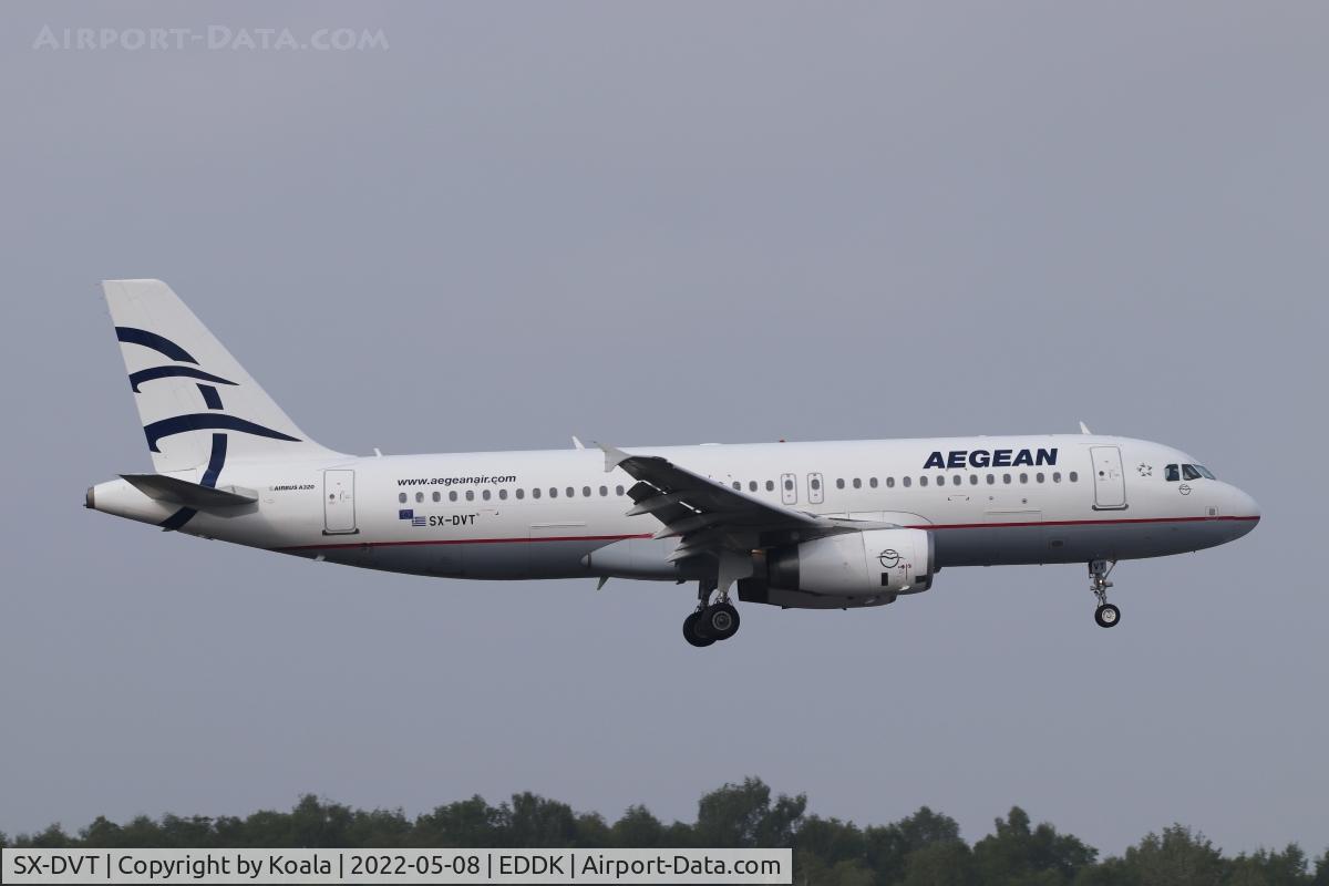 SX-DVT, 2008 Airbus A320-232 C/N 3745, Arrival from Heraklion.