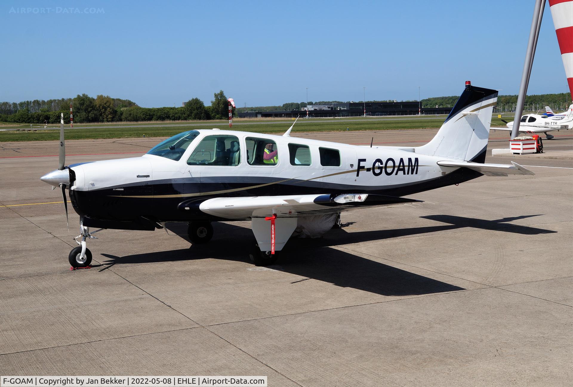 F-GOAM, Beech A36 Bonanza 36 C/N E-2427, Lelystad Airport