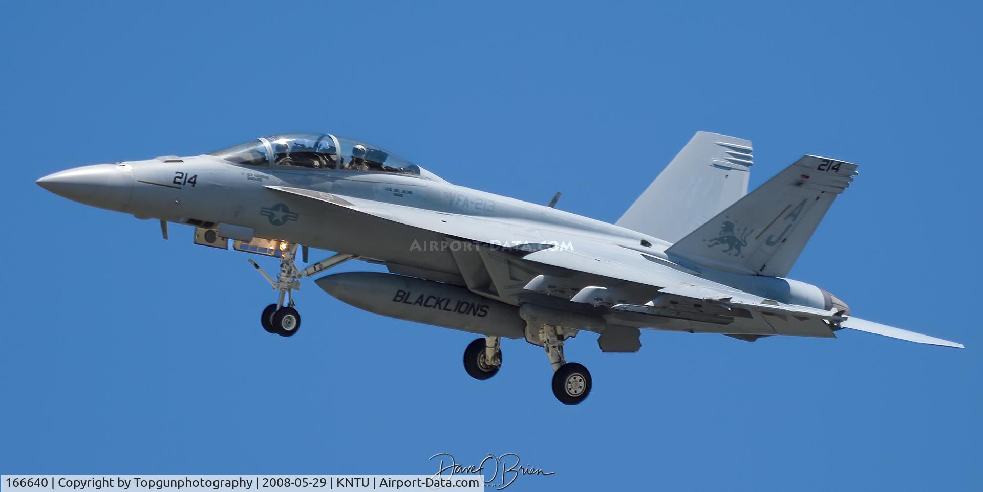 166640, McDonnell Douglas F/A-18F Super Hornet C/N F133, VFA-213 Blacklions