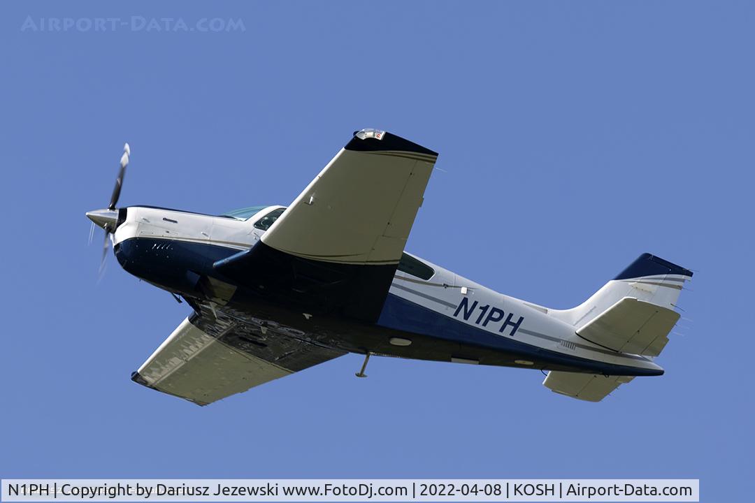 N1PH, 1983 Beech F33A Bonanza C/N CE-1018, Beech F33A Bonanza  C/N CE-1018 , N1PH
