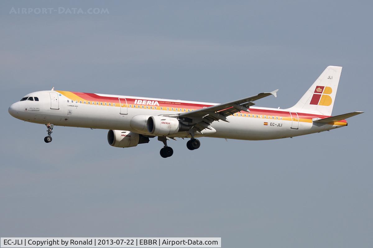EC-JLI, 2005 Airbus A321-211 C/N 2563, at bru